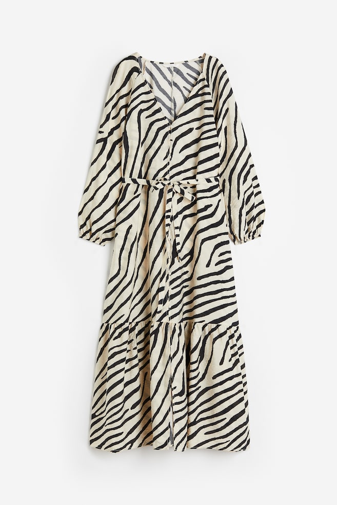Durchgeknöpftes Kleid mit Bindegürtel - Hellbeige/Zebraprint - 1