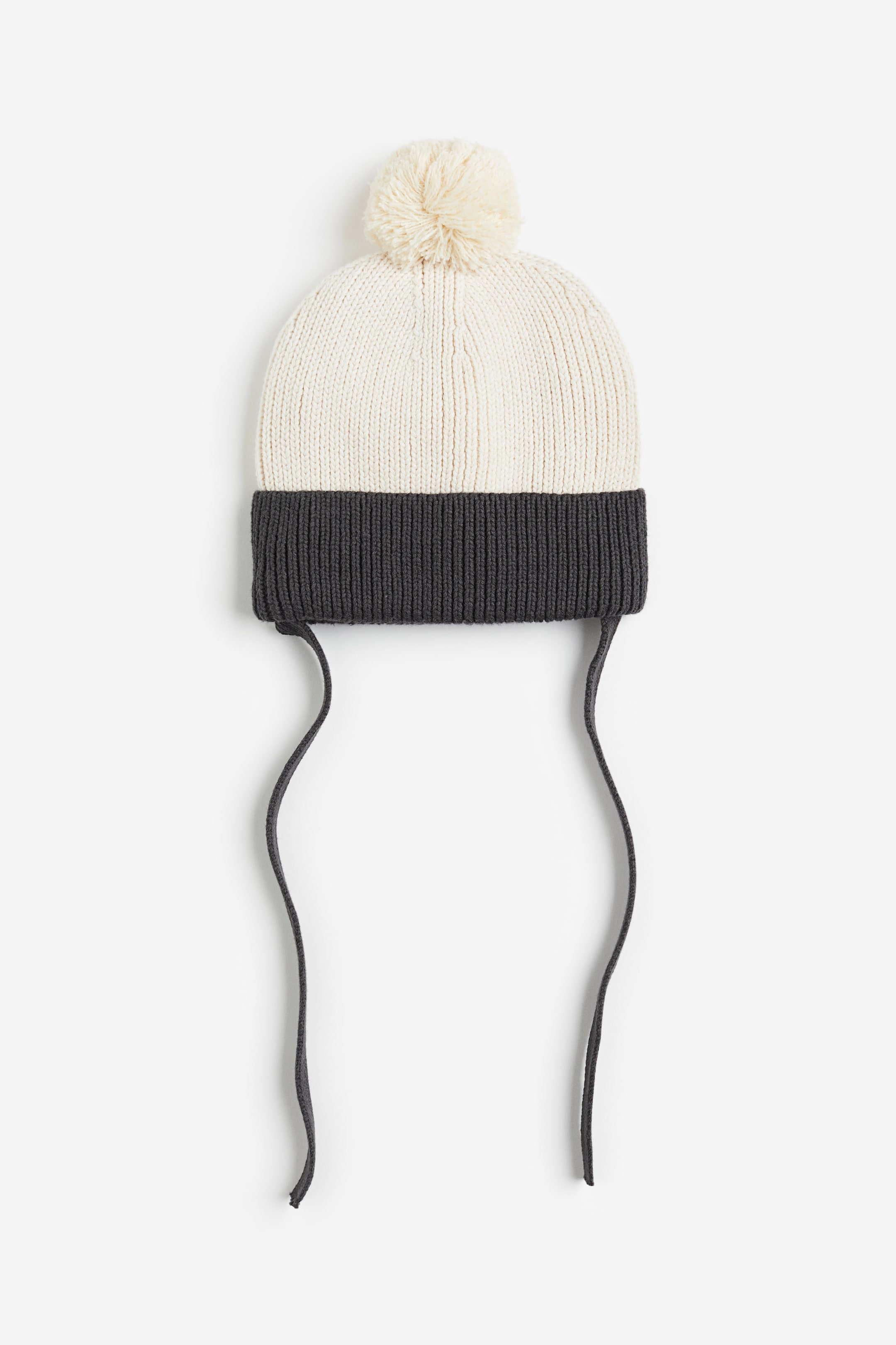 Pompom Beanie