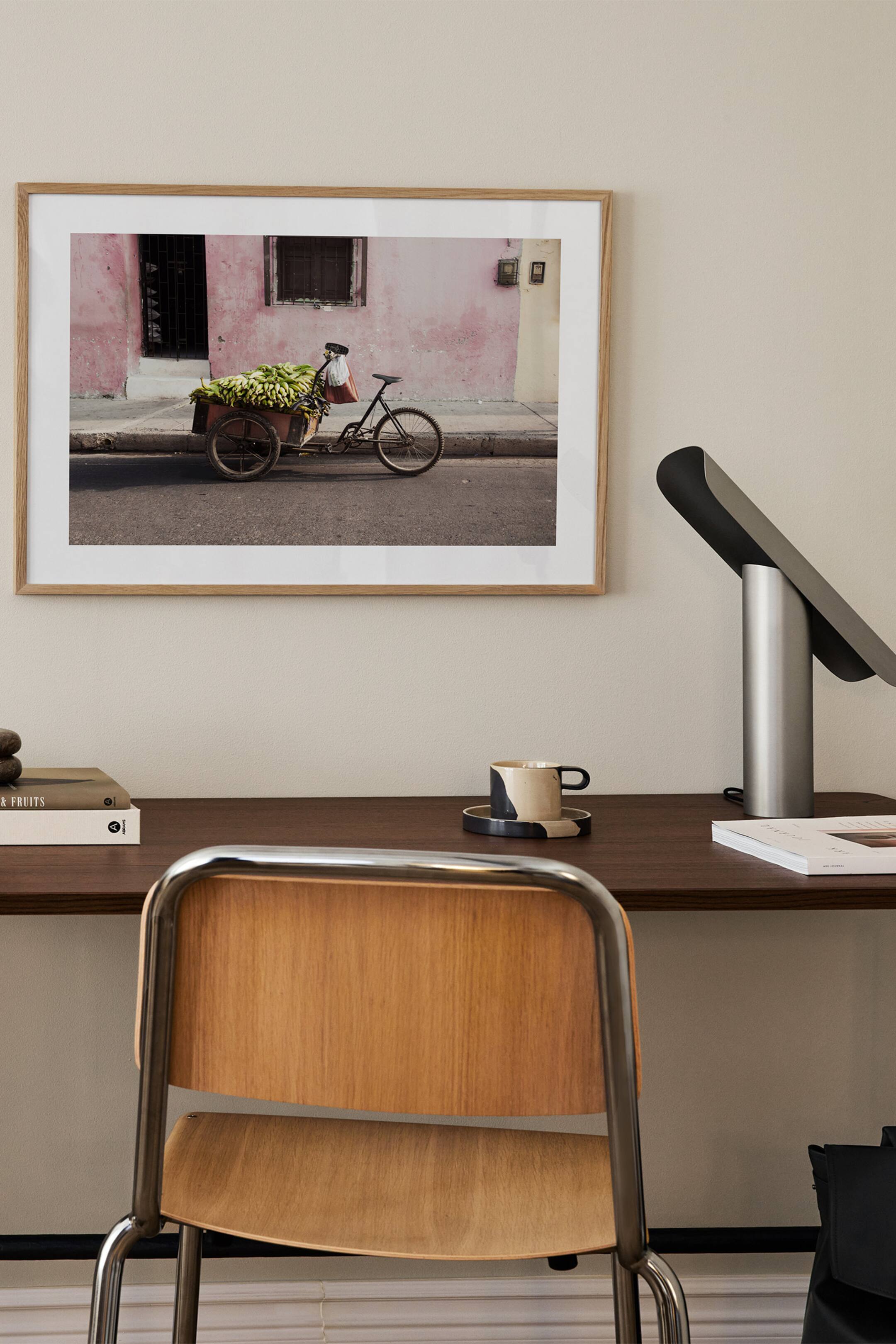 Grotere afbeelding bekijken: Banana Delivery Poster - Beige/groen/geel - Postery - HOME | H&M BE 1