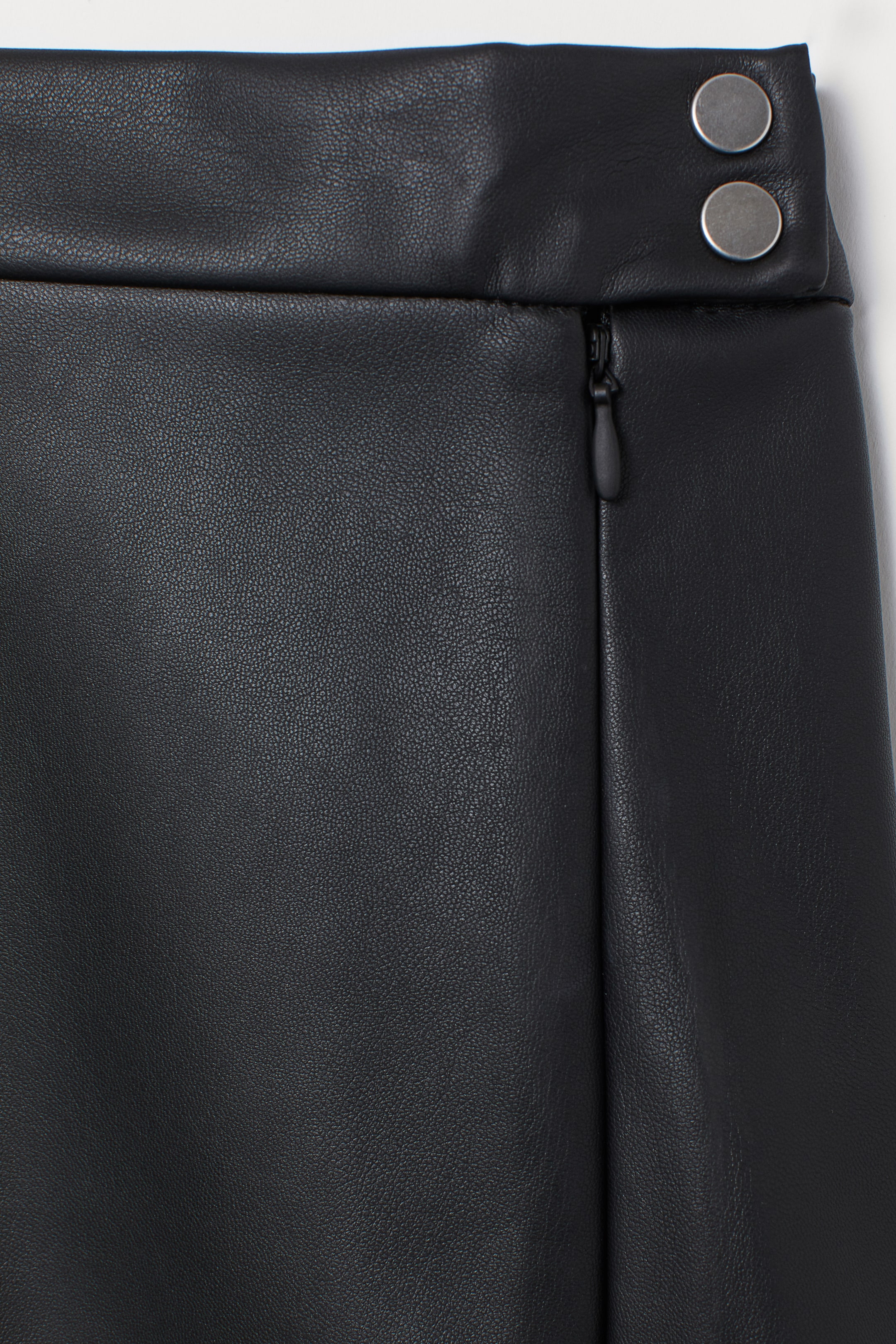 Προβολή μεγαλύτερης εικόνας: Φούστα από δερματίνη - Μαύρο - Ladies | H&M GR 2