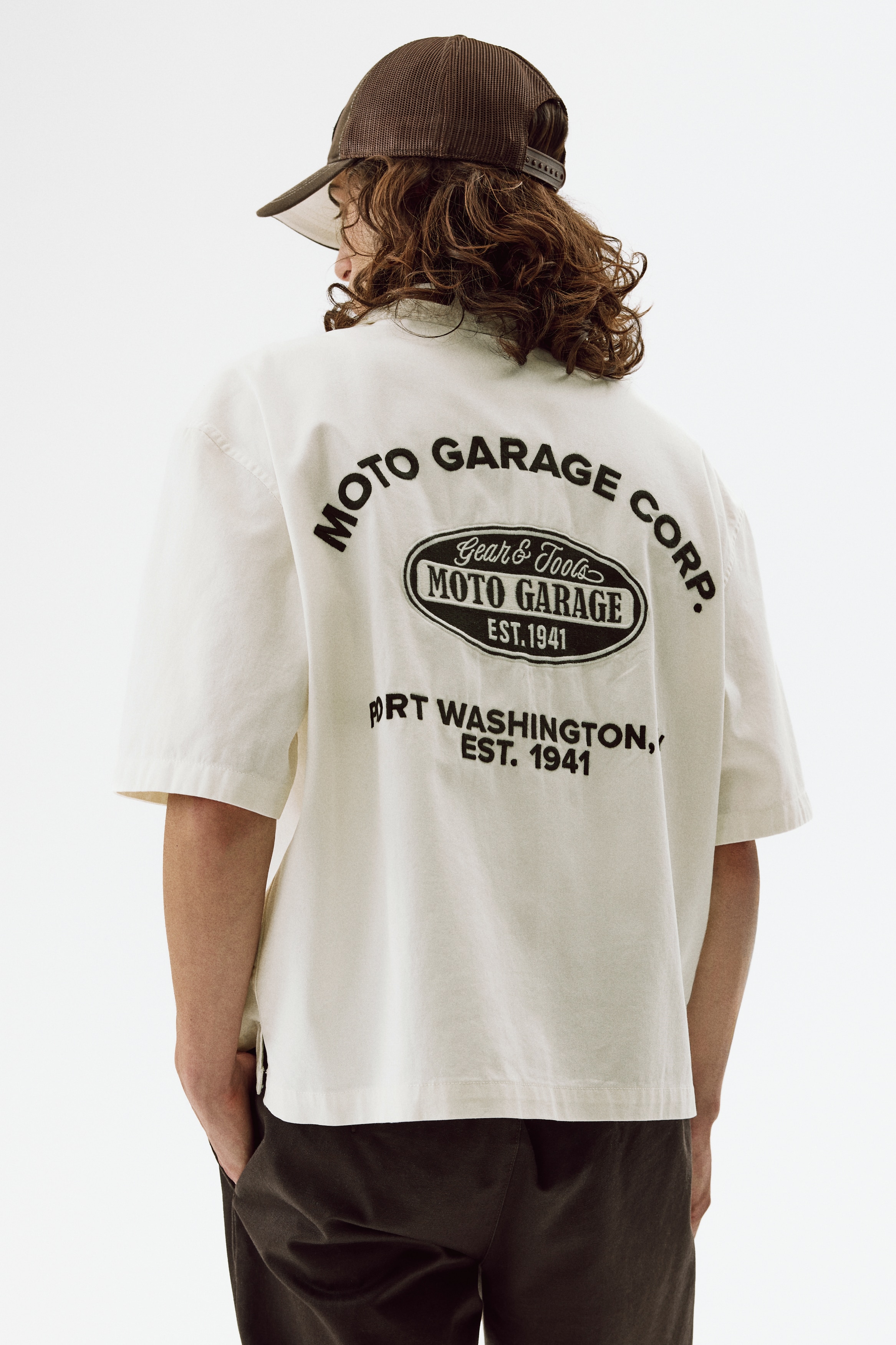 Men's White/Moto Garage Relaxed-Fit Short-Sleeved Utility Shirt
