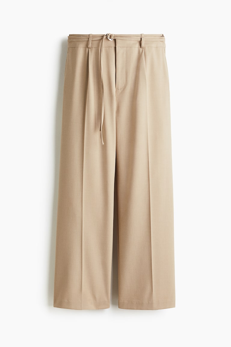 Elegantne pantalone s kaišem