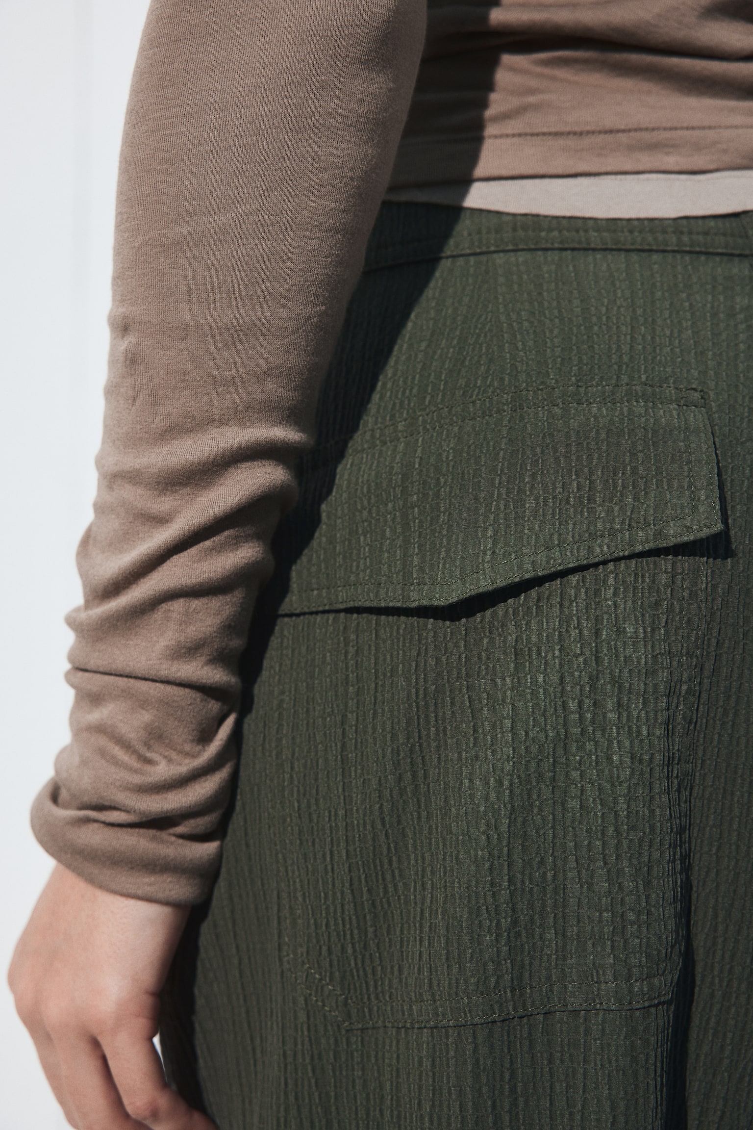 Textured-weave cargo trousers - Dark green - 3