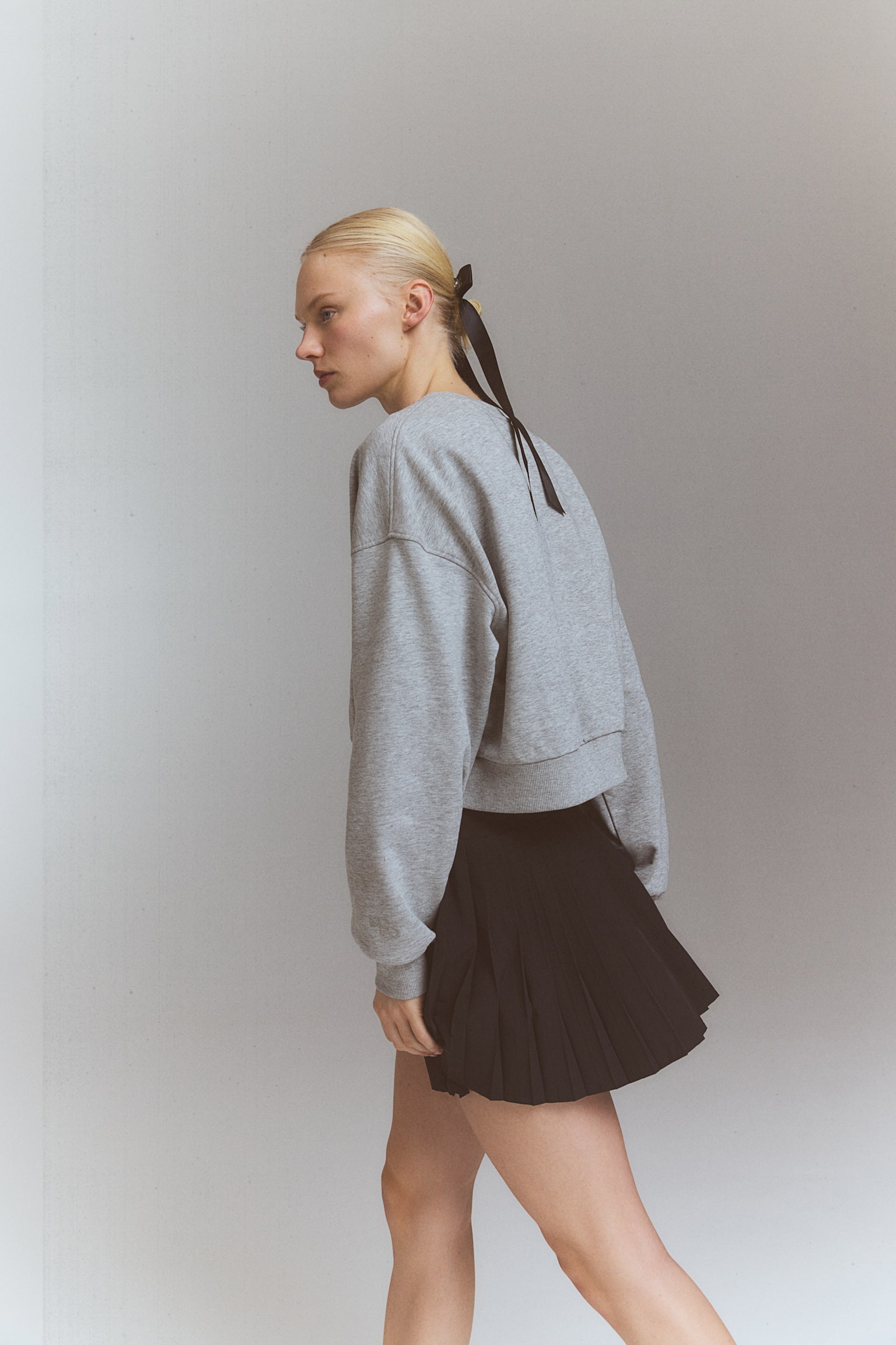 Cropped sweatshirt - Light grey marl/Blue/Light pink - 6