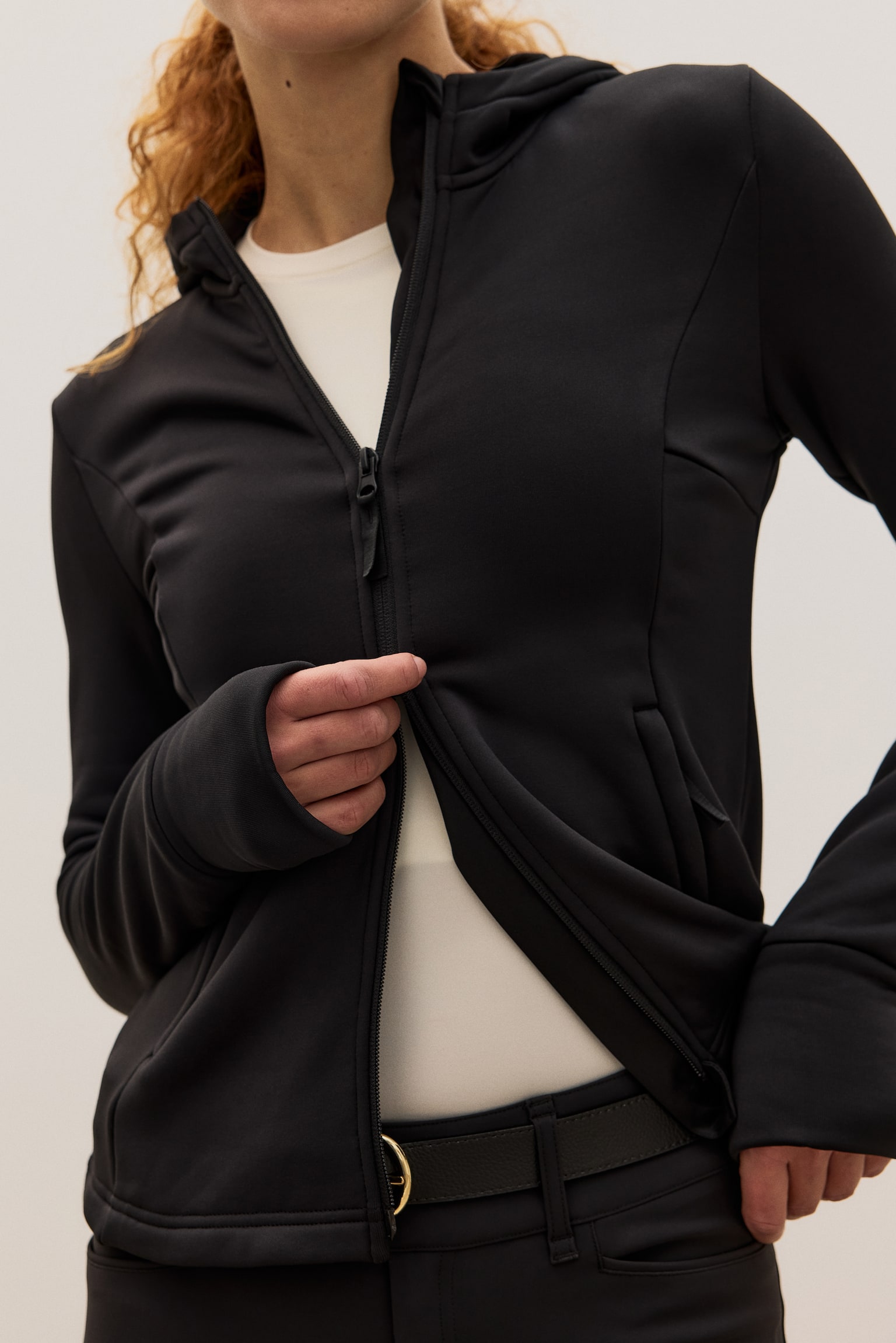 Slim Fit Hooded Sports jacket - Black/Khaki green - 5