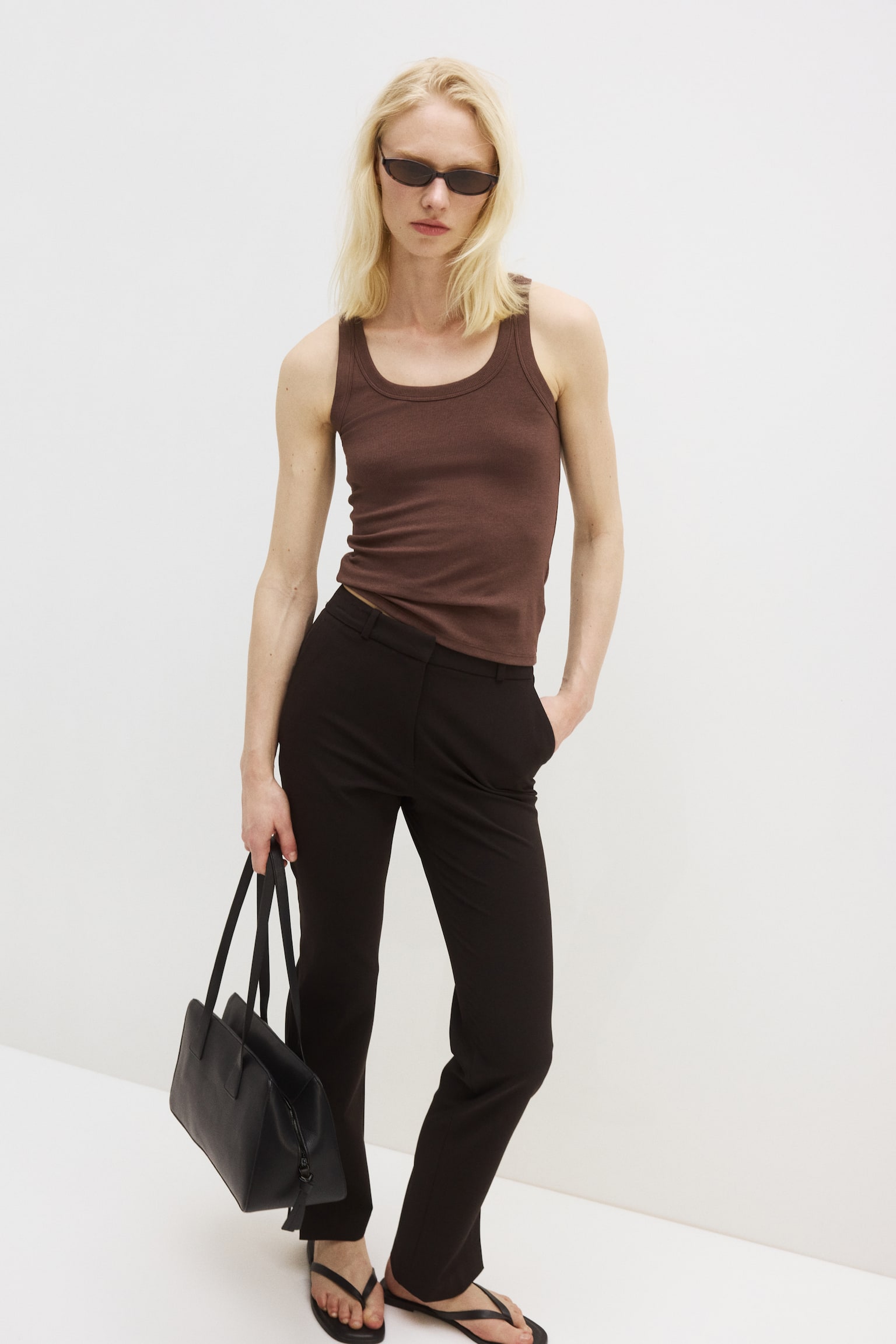 Cooling Slim-Fit Ribbed Tank Top - Dark brown/White/Black - 1