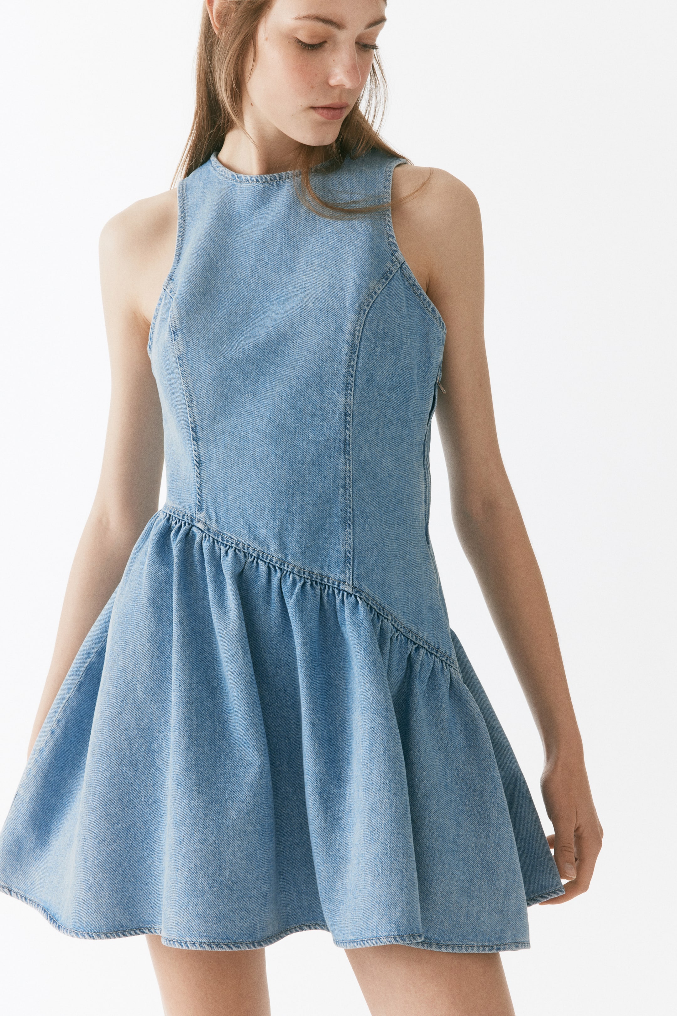 Robe en denim avec jupe évasée