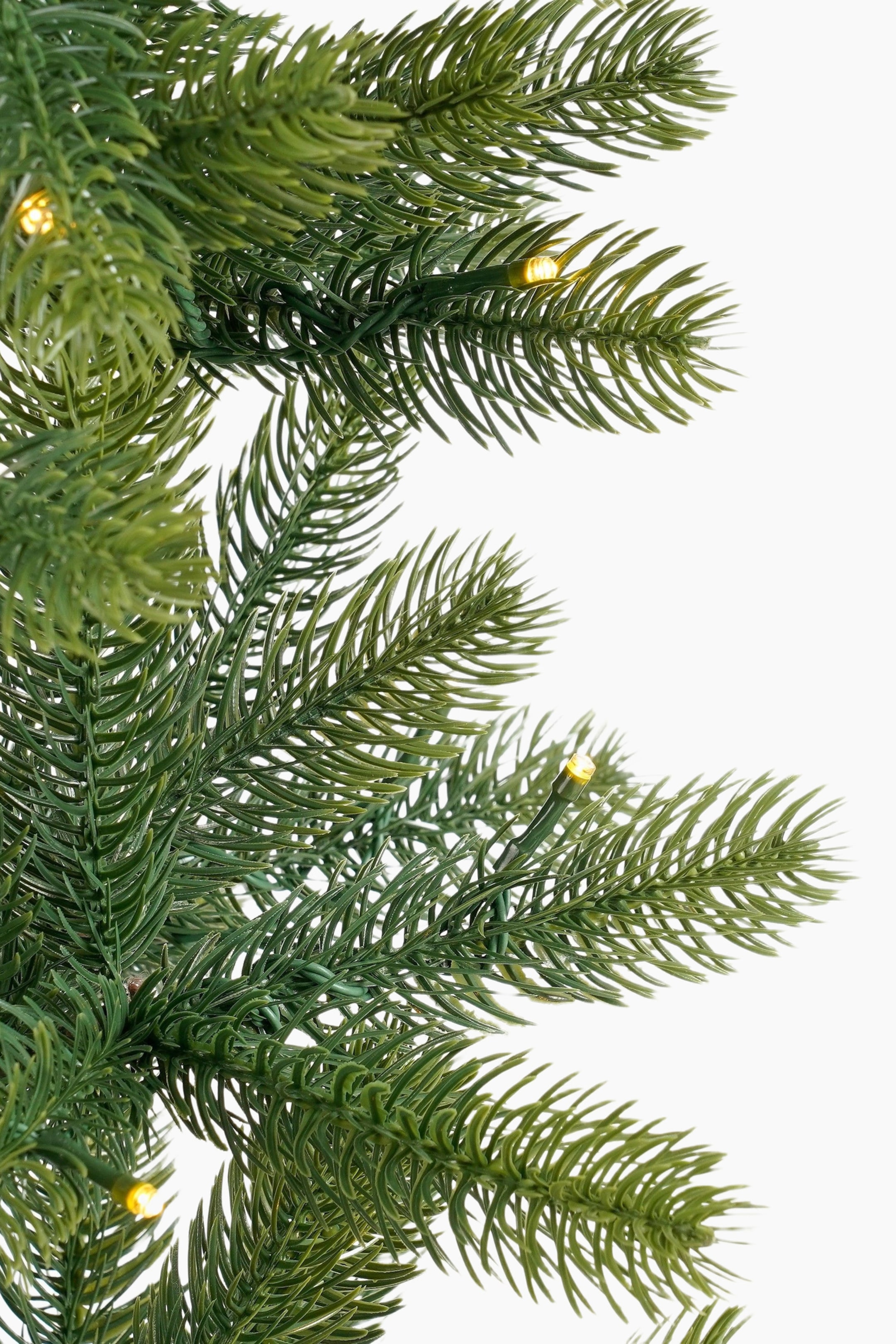 Agrandir l'image: Sapin De Noël Artificiel Avec Éclairage - Vert - Black Box Trees - Home All | H&M FR 4