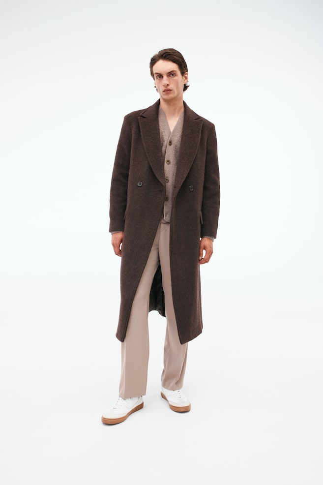 Dobbeltradet frakke i uldblanding - Mørkebrun - 1