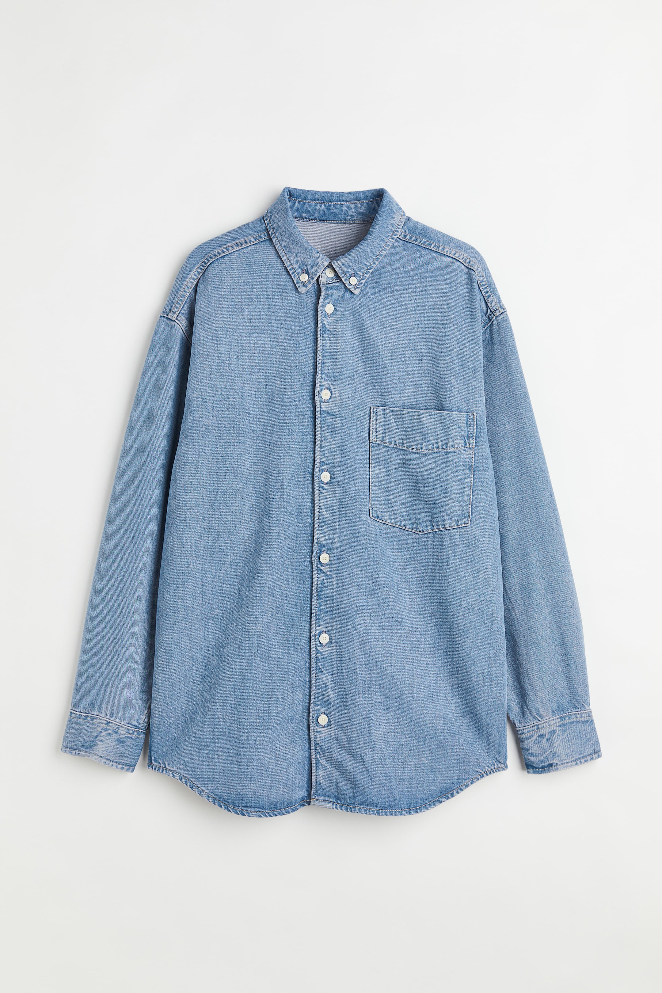 Xem ảnh lớn hơn: Áo sơ mi denim Oversized Fit - Màu xanh denim nhạt - Men | H&M VN 1