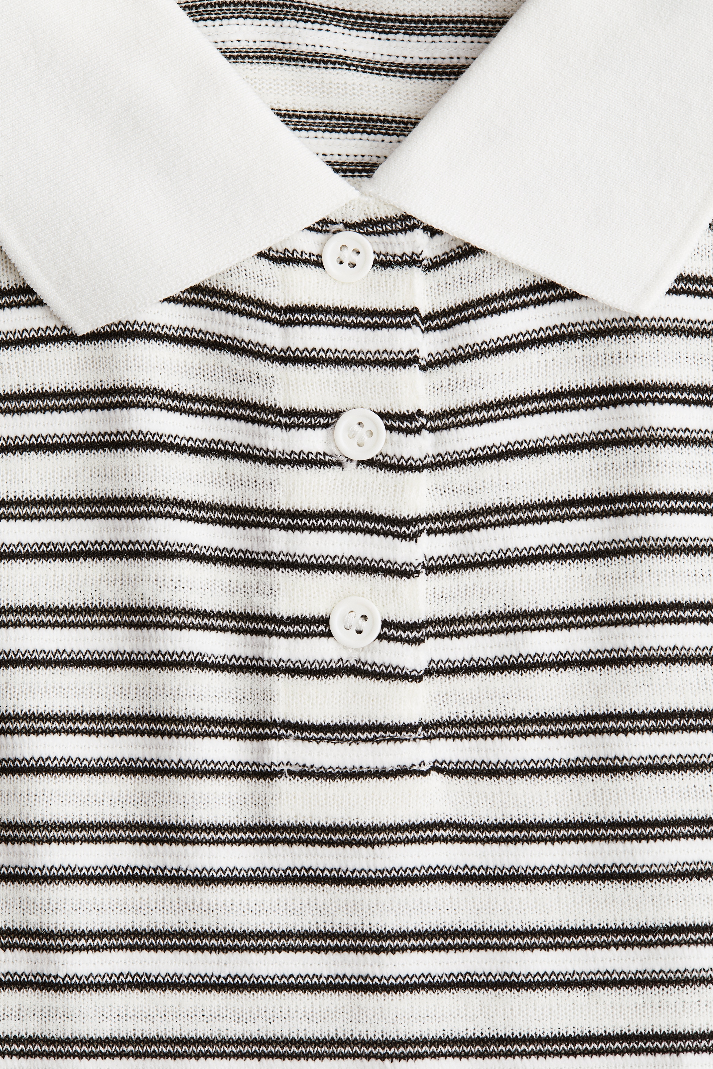 Fine-knit polo shirt