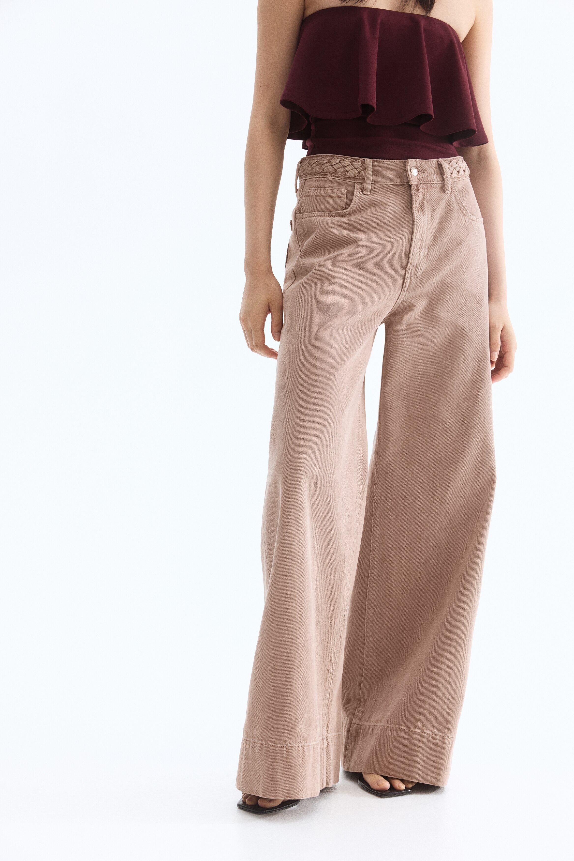 Wide High Jeans