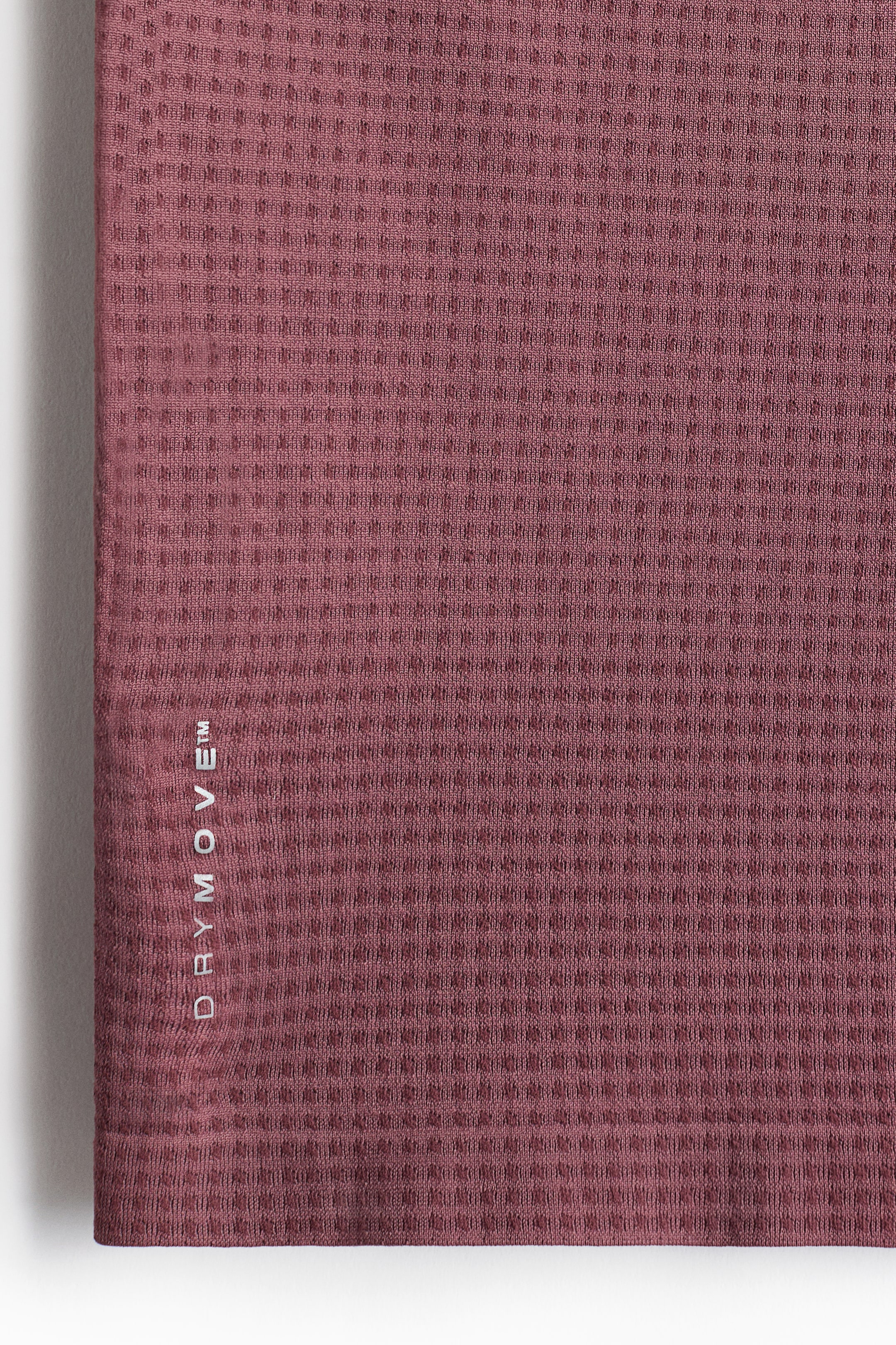 View larger image: Muscle Fit Sports T-Shirt with DryMove™ - Dark pink - Men | H&M CA 3