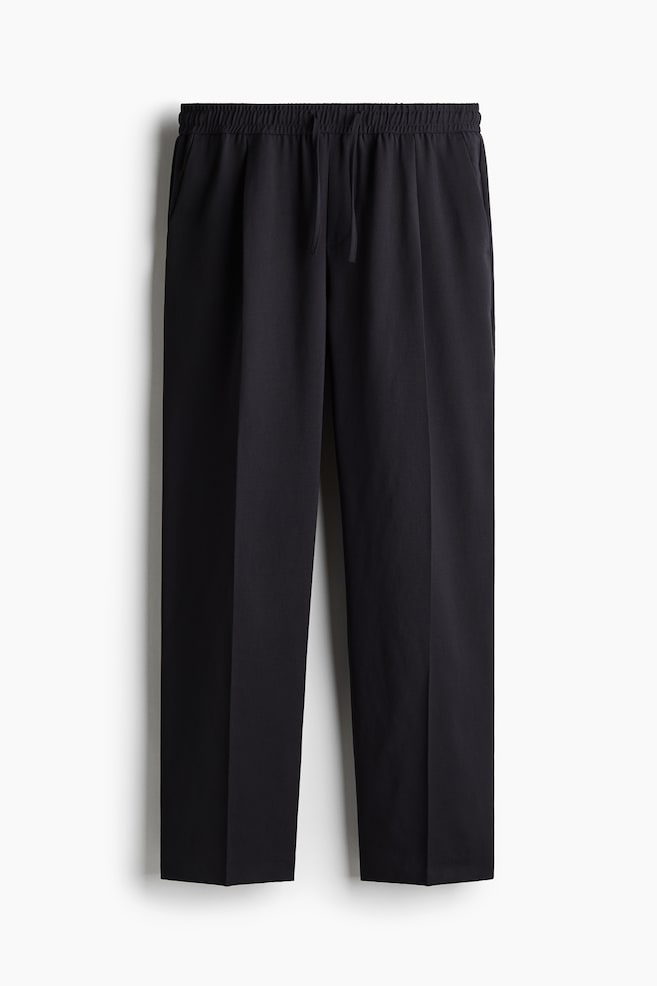 Hose mit Bügelfalten in Regular Fit - Marineblau - 1