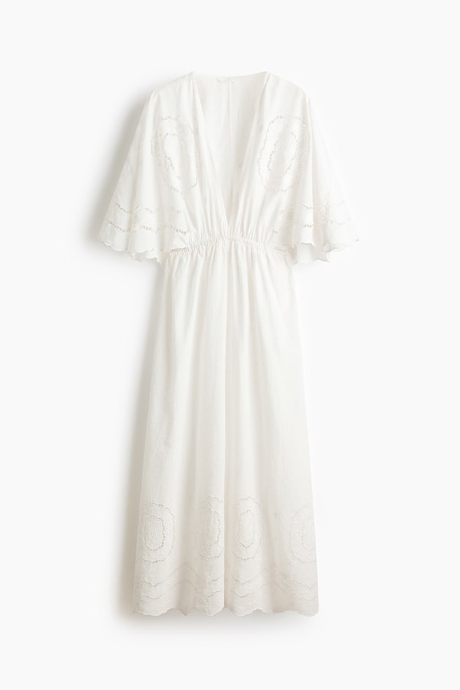 Kleid mit Broderie Anglaise und Cape-Detail - Weiß - 1