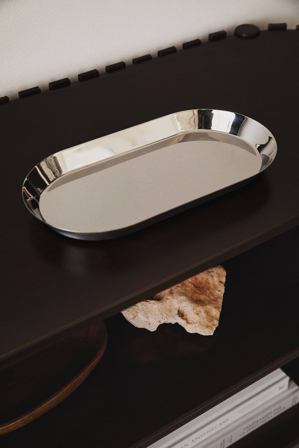 Small Metal Tray With Magnetic Lid – 7 X 5.5 Inch Decorative Organizer For Jewelry, Keys, Coins