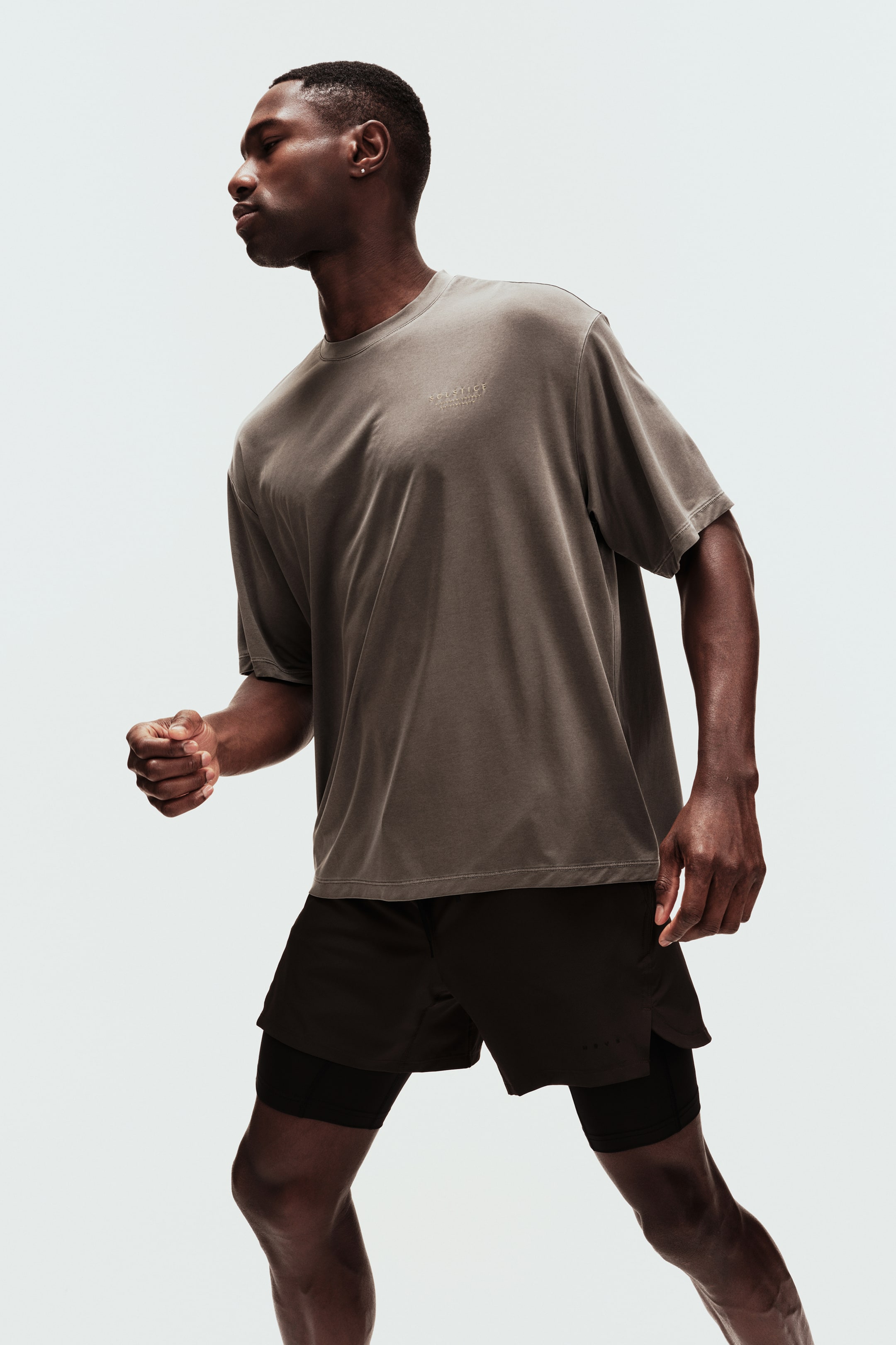 Loose-Fit Boxy Sports T-Shirt with DryMove™