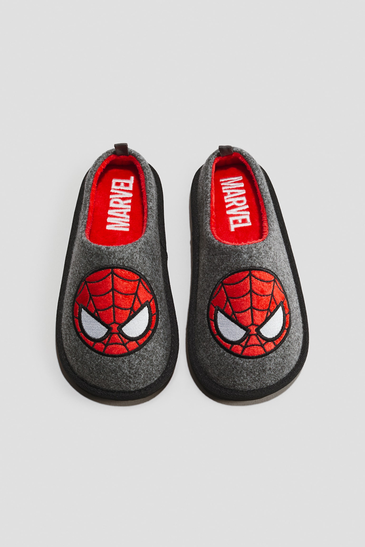 Hausschuhe mit Motivdetail - Grau/Spider-Man