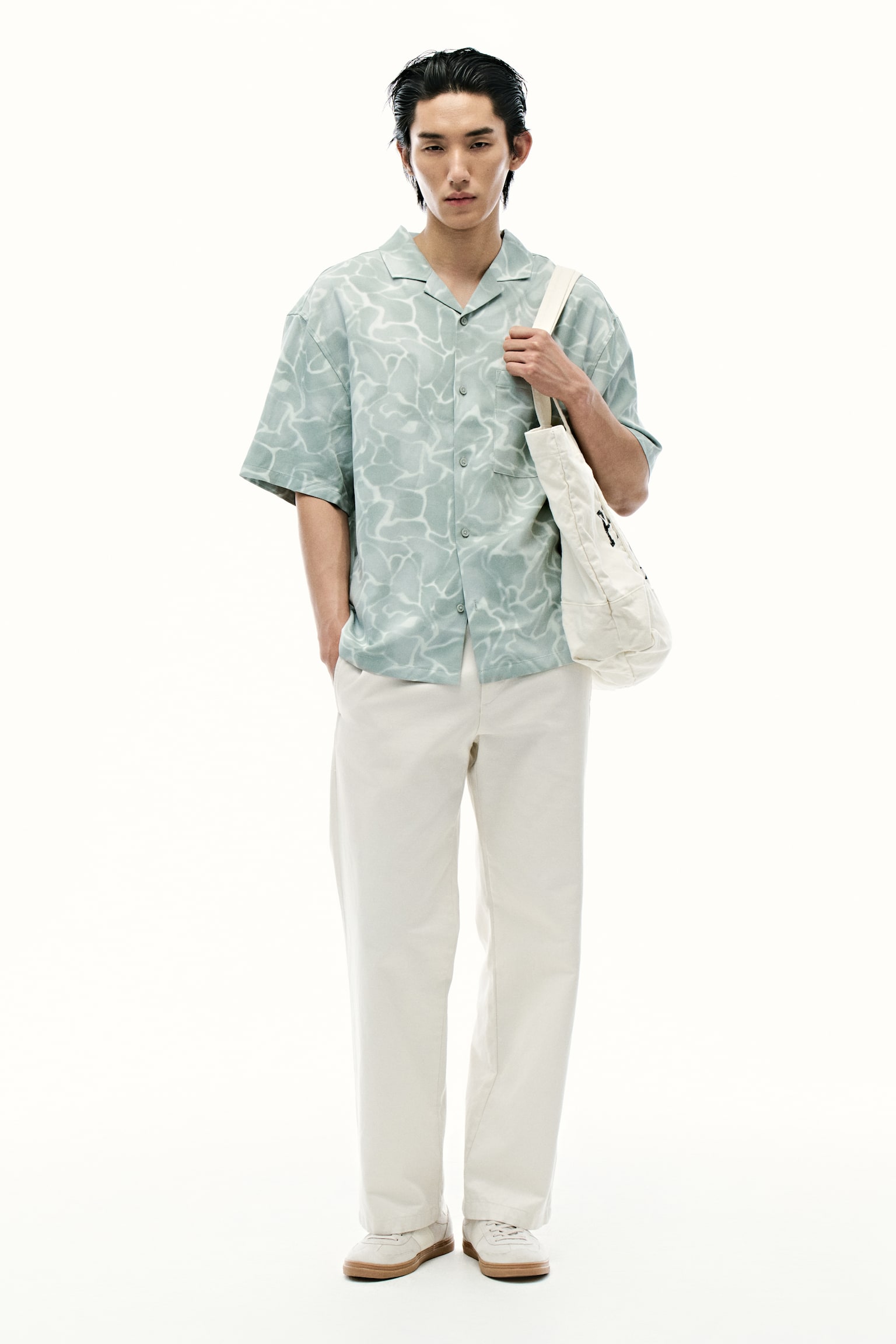 Loose Fit Patterned resort shirt - Turquoise/Patterned/Light beige/Patterned - 1