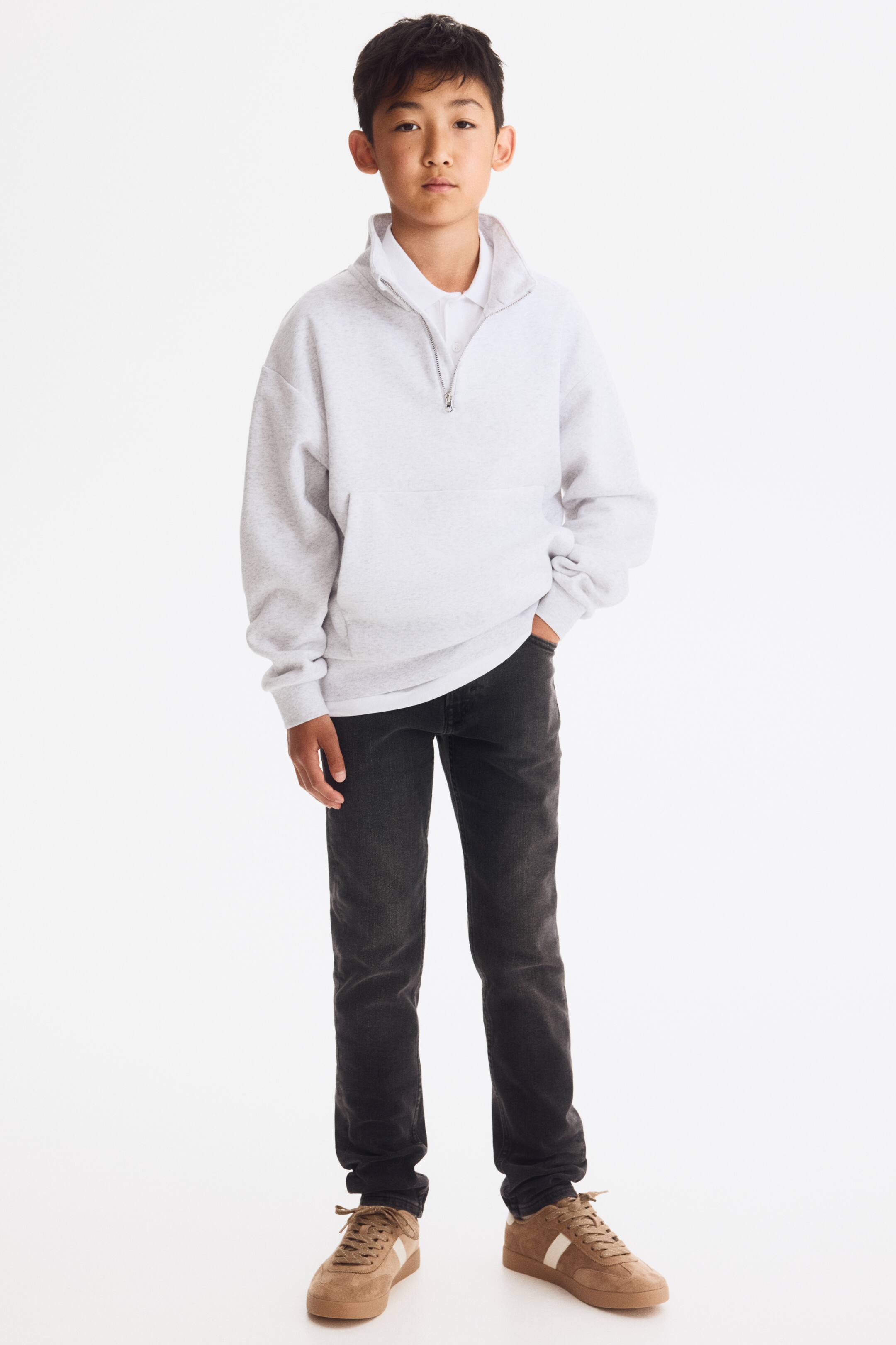 Переглянути збільшене зображення: Skinny Fit Jeans - Чорний - Kids | H&M UA 1