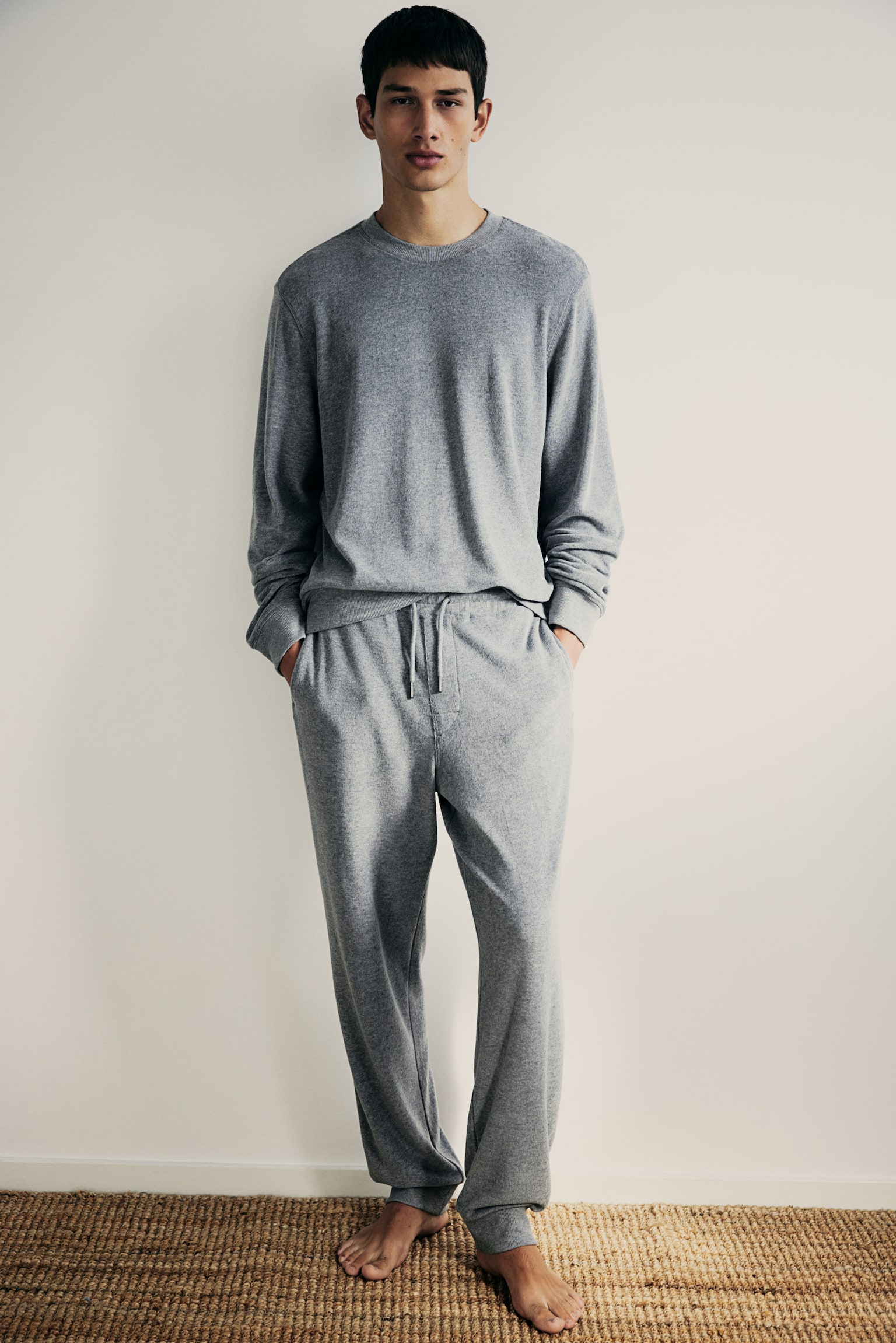 Pyjama top and bottoms - Grey/Black - 3