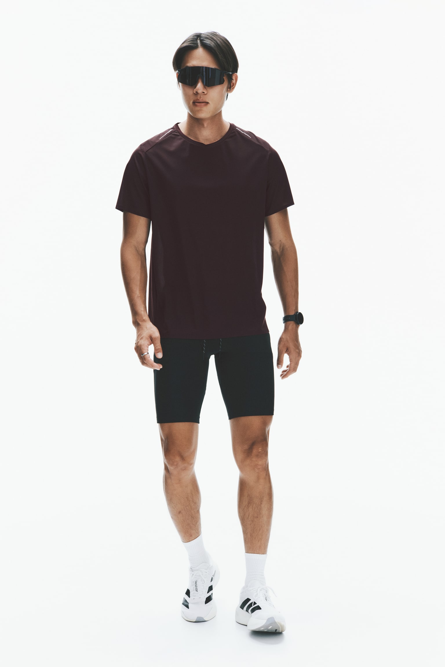 Мужская футболка H&M Move Running with CoolMove™, цвет: Шоколадный сливовый — фото 3
