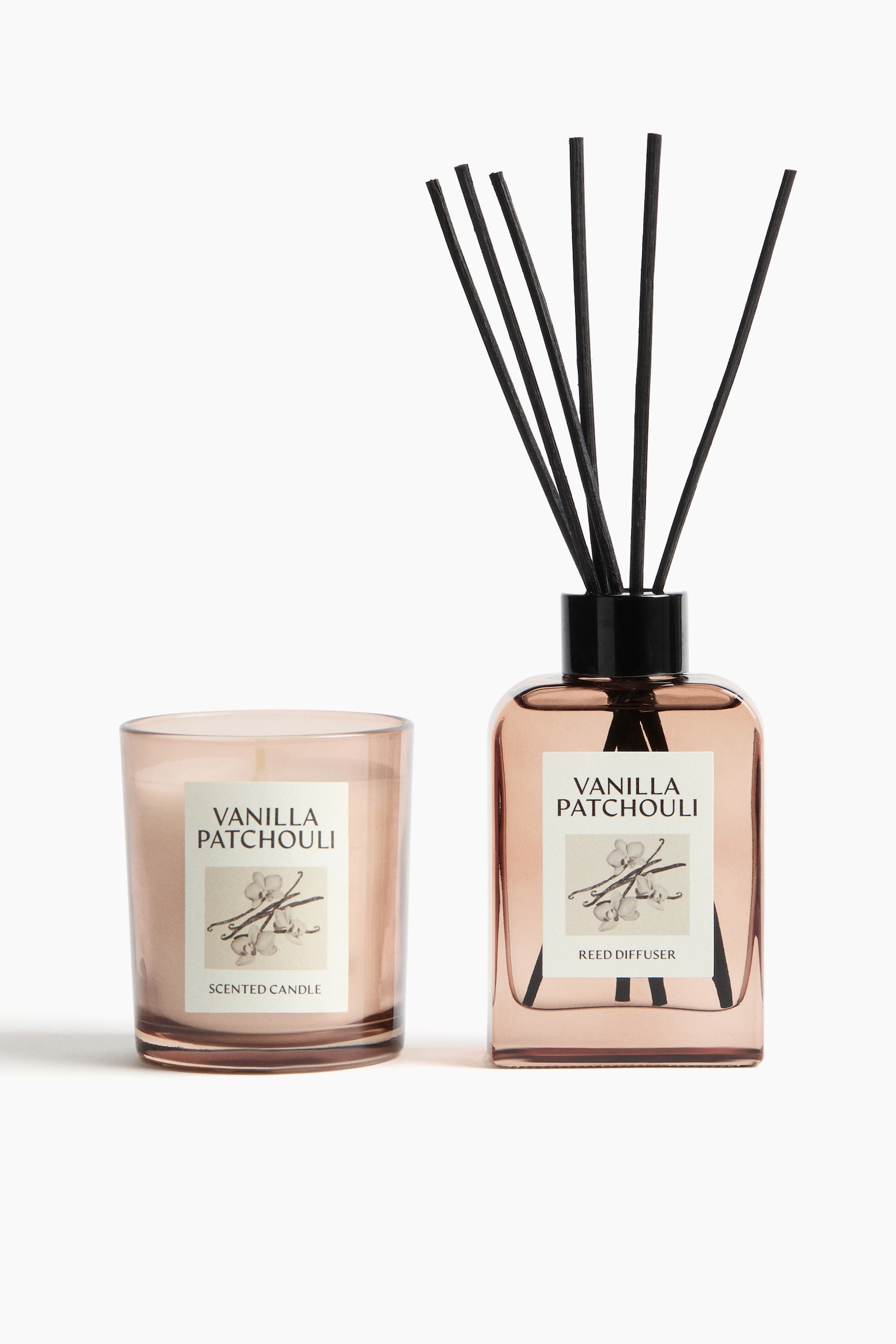 Scented candle in a glass holder - Vanilla Patchouli/Minted Fig/Sequoia Santal/Lemon Verde/Eucalyptus Mist - 2