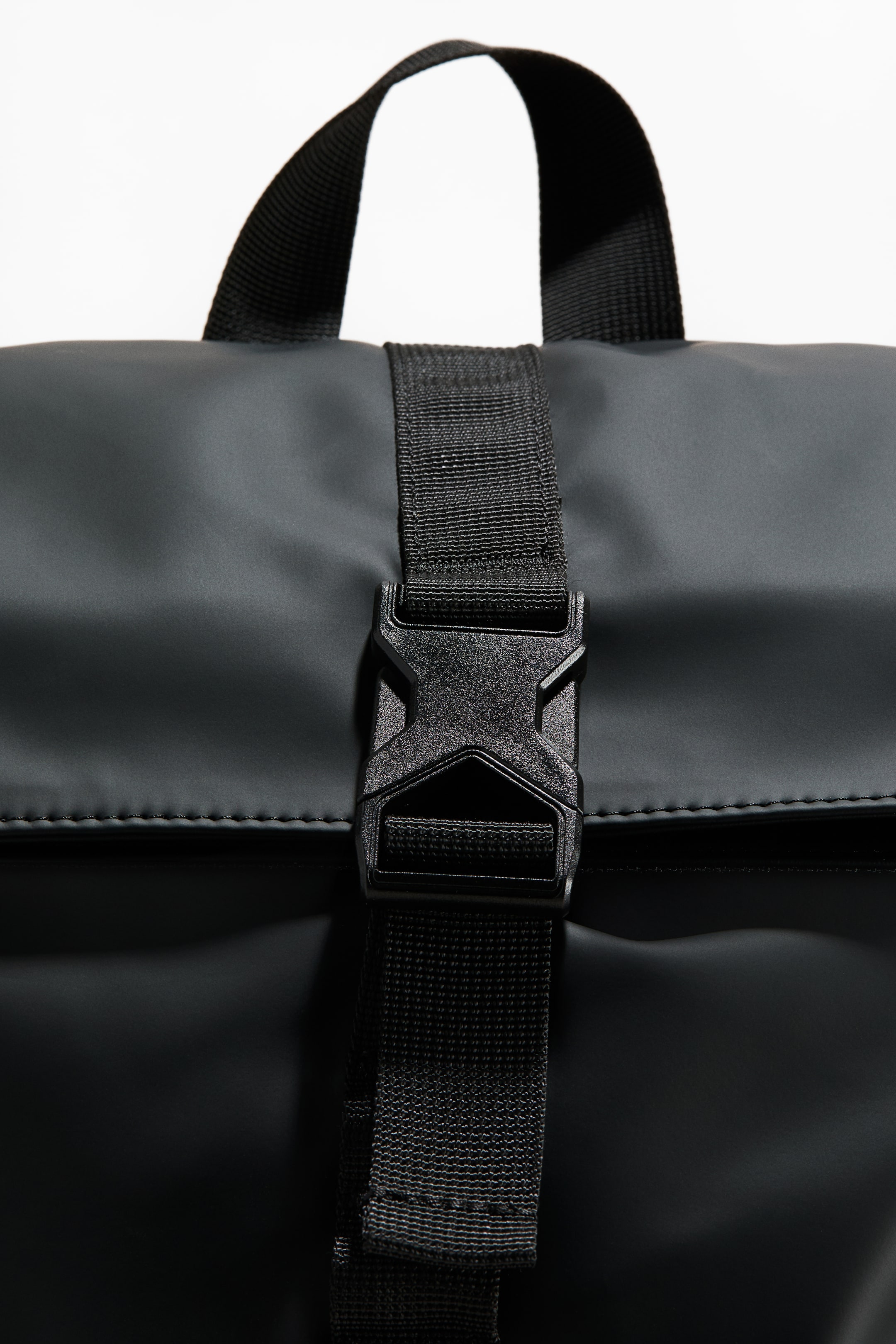 Sac à dos à rabat enroulable