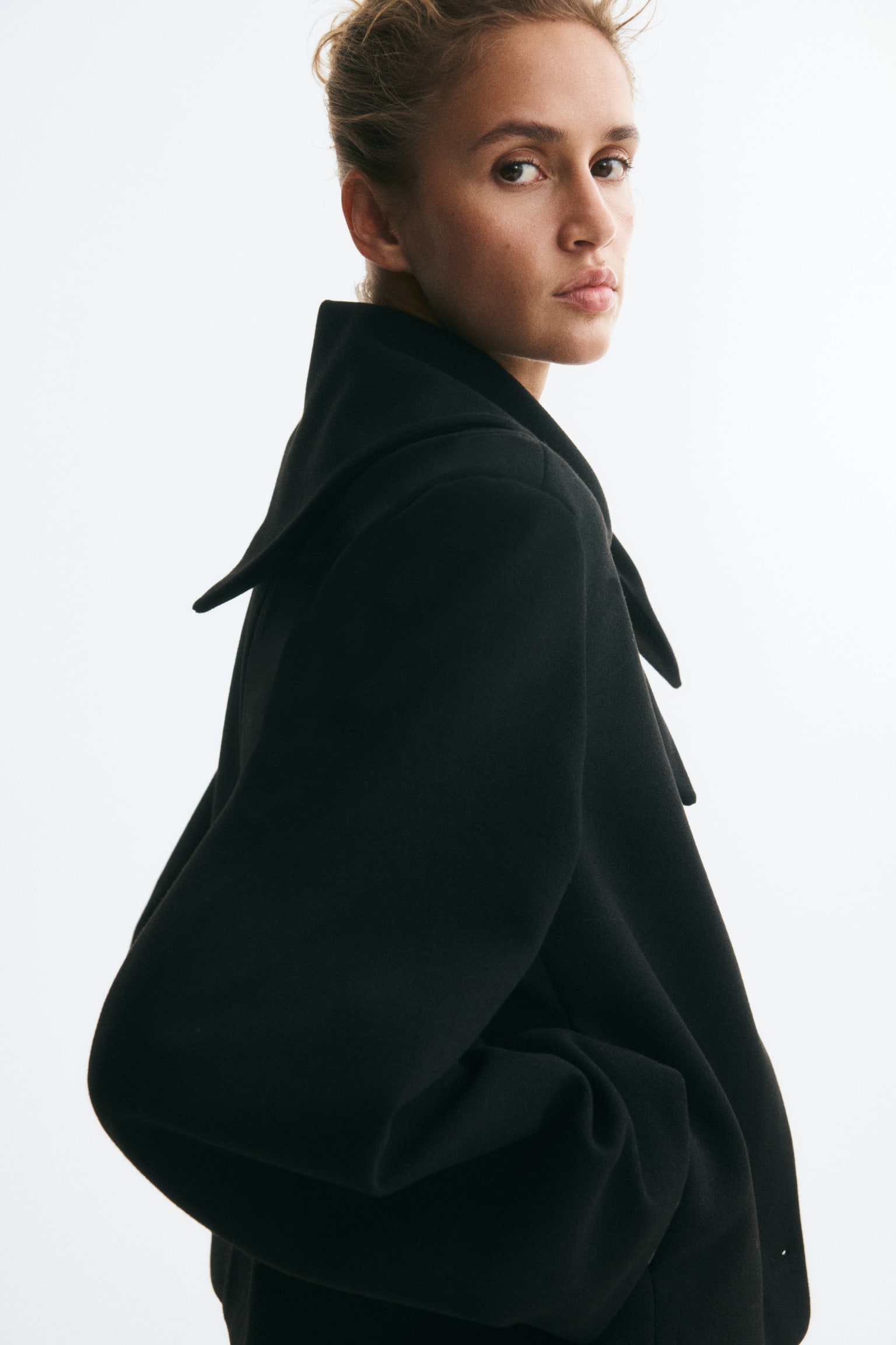 Женская куртка H&M Scarf-Collar Twill, цвет: Чёрный — фото 4
