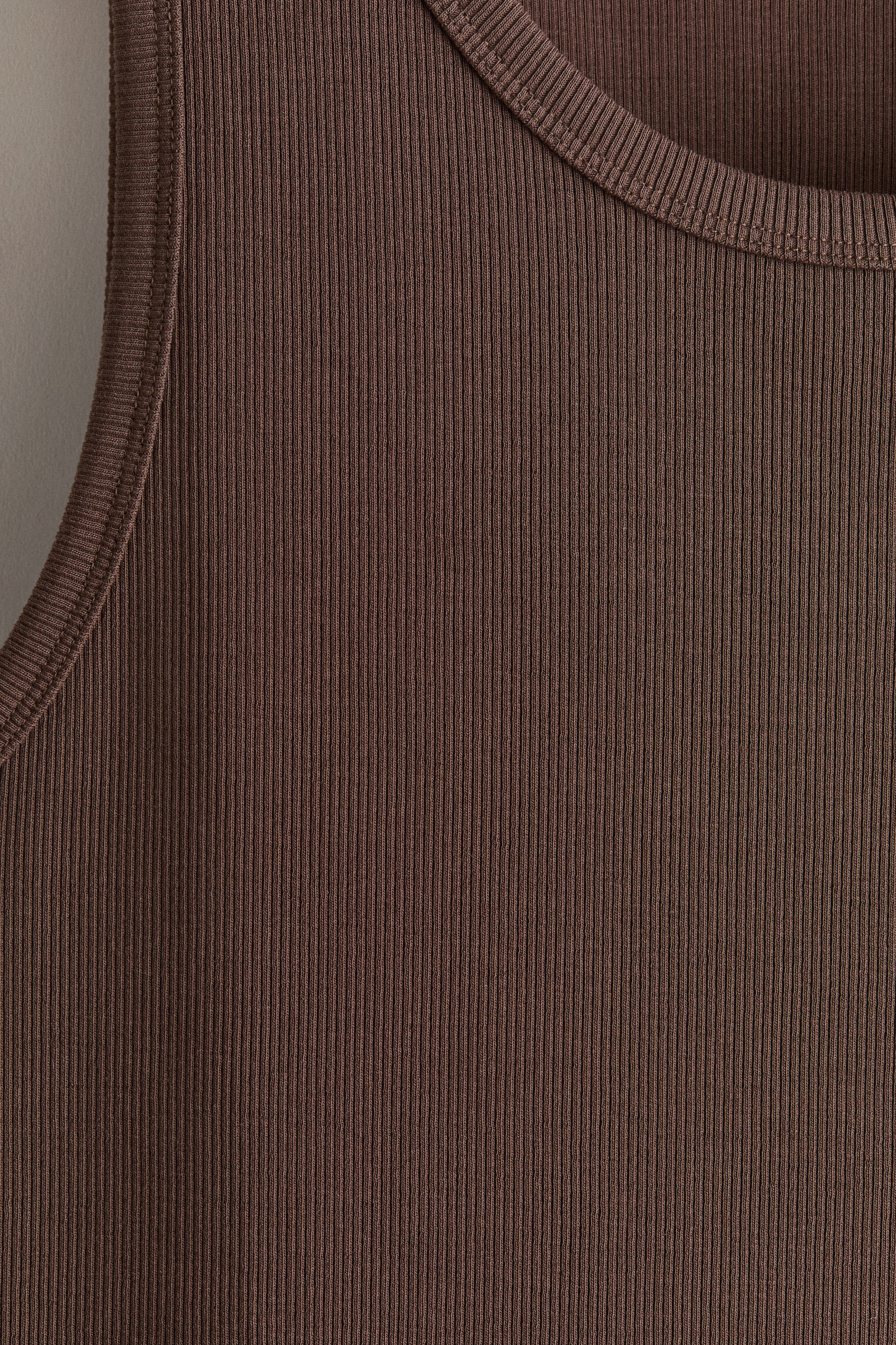 Slim-Fit Ribbed Tank Top