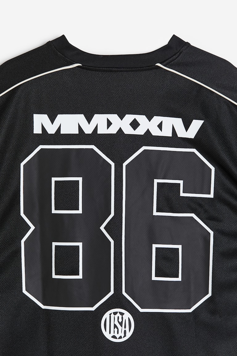 H&m Harlem Chale H&m Oversized Fit Long-sleeved Mesh Shirt