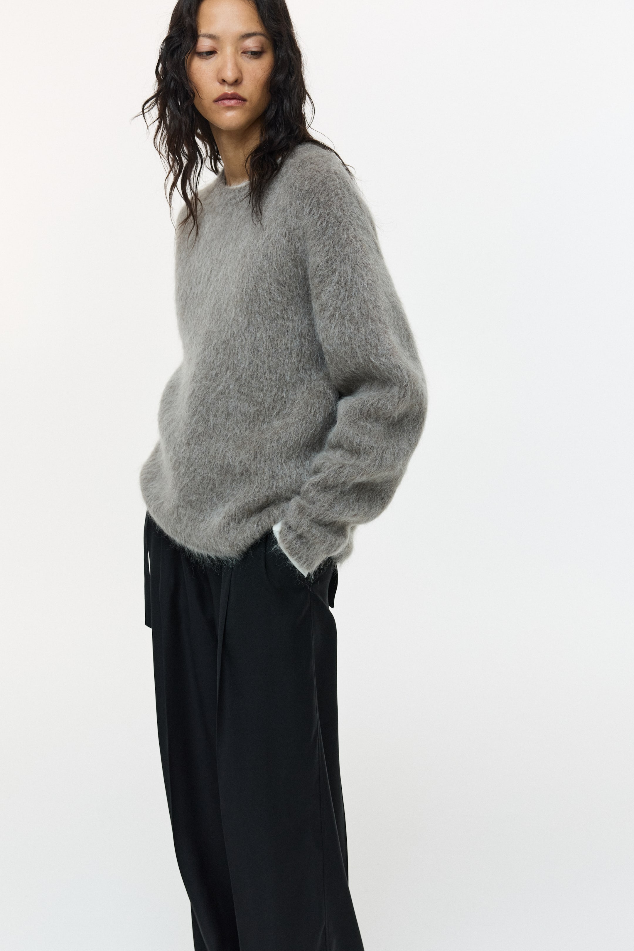 Agrandir l'image: Pantalon large avec détail ceinture - Noir - FEMME | H&M CH 2