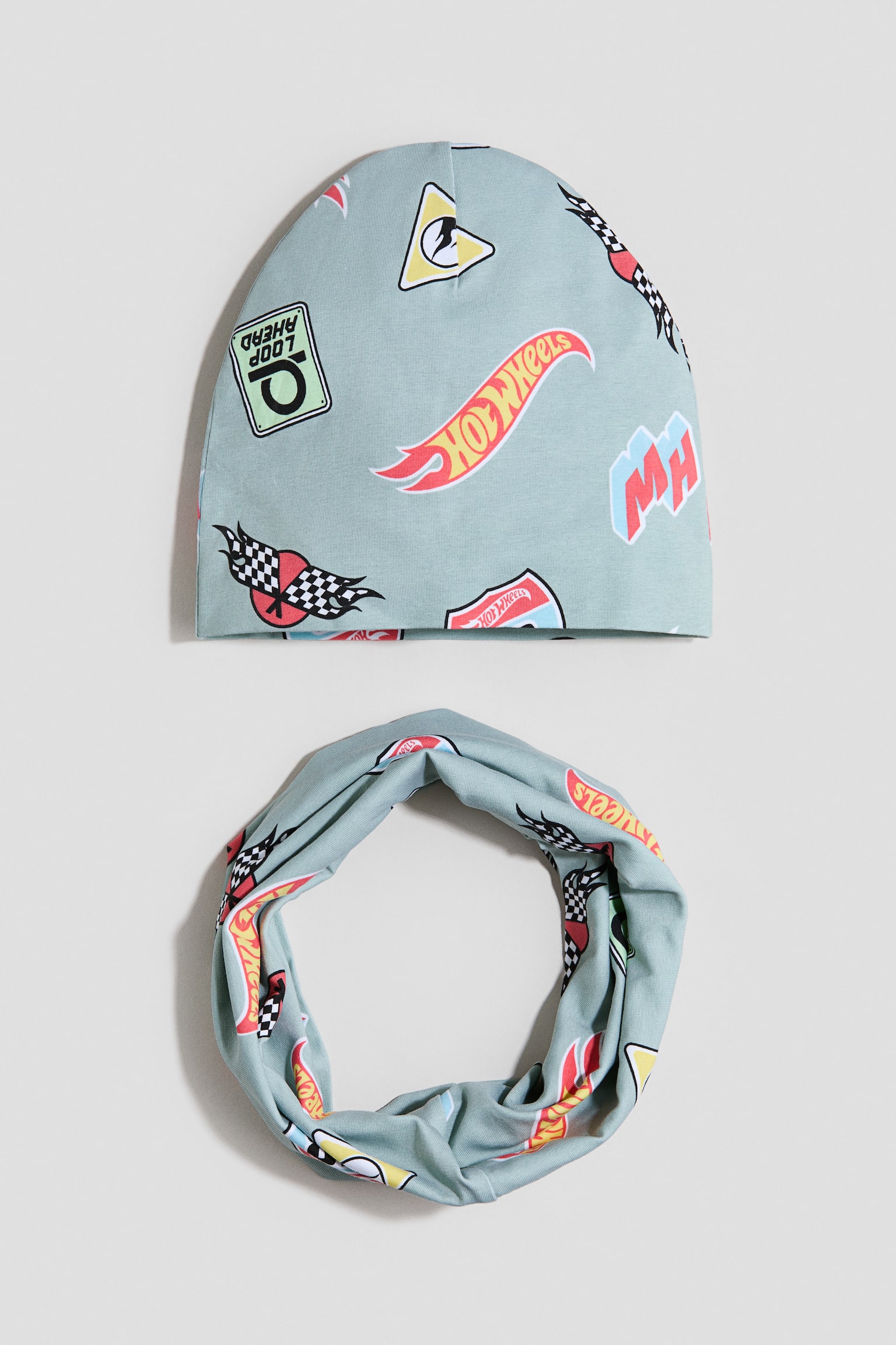 Tweedelige set - Muts en colsjaal - Dusty turkoois/Hot Wheels