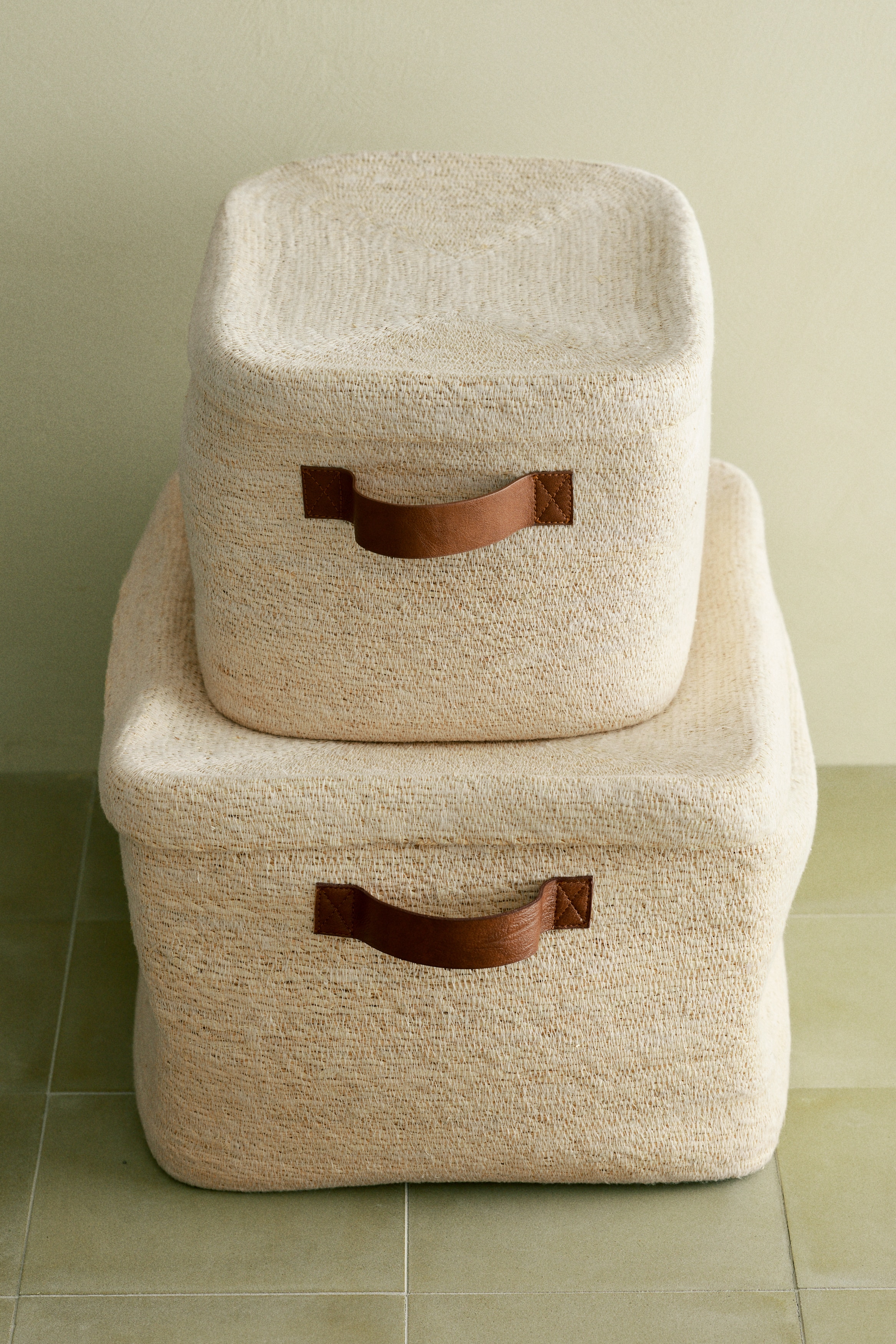 Large seagrass storage basket - Light beige