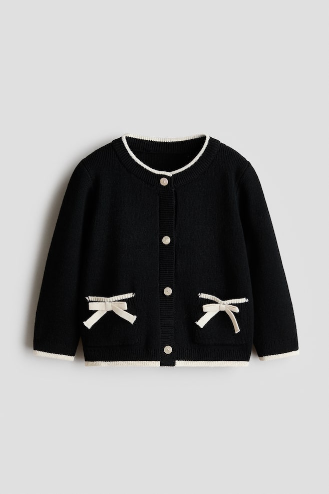 Fine-knit cardigan - Black/Cream/Black/Cream/Red striped - 1