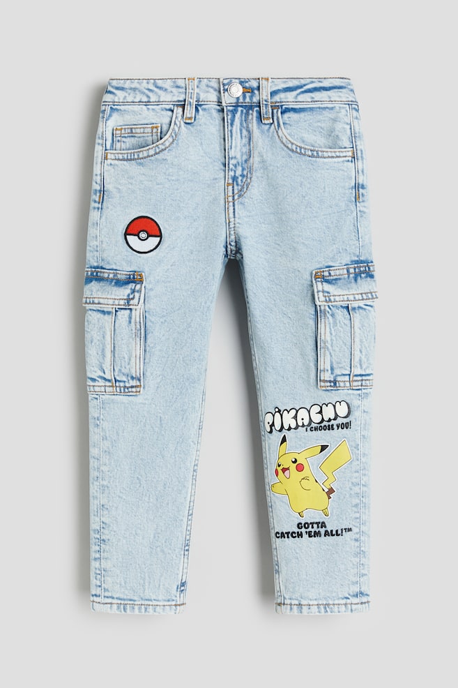 Jeans cargo con motivo stampato - Blu denim chiaro/Pokémon - 1