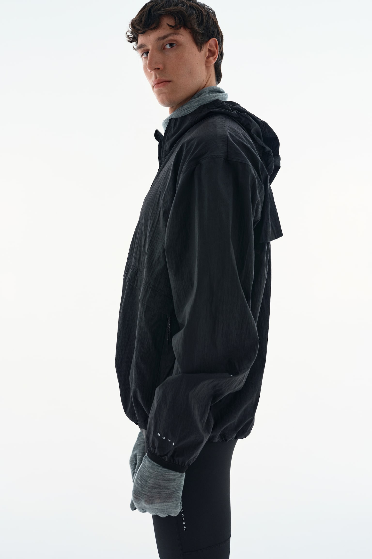 Мужская куртка H&M Move Relaxed-Fit Water-Repellent Running, цвет: Чёрный — фото 5