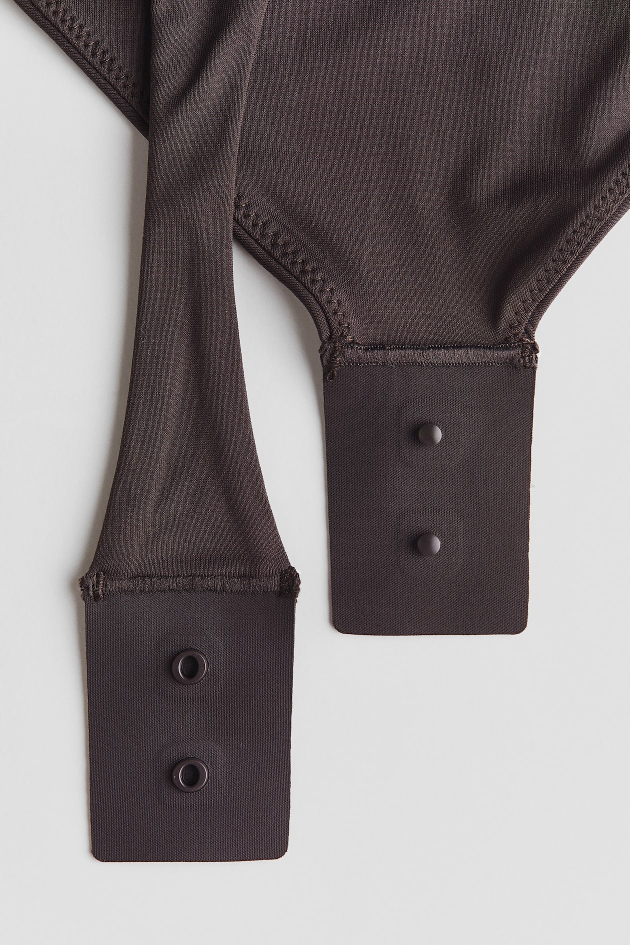Sculpting Short-Sleeved Thong Bodysuit - image 5