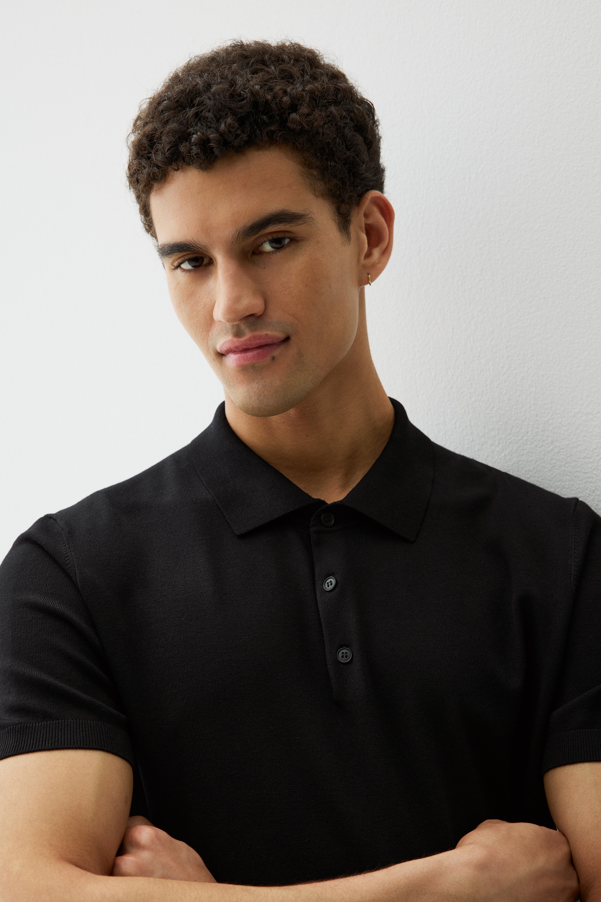 STONE  スリムフィットポロシャツ ブラック スリムフィットポロシャツ - ブラック - Men | H&M JP