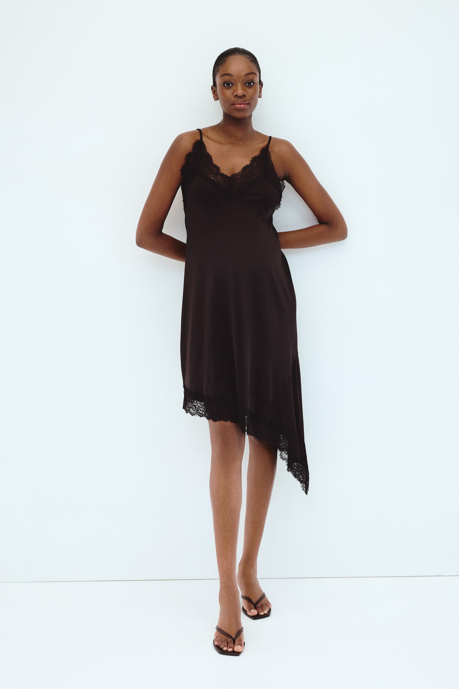 MAMA Сукня на бретелях і з мереживною окантовкою - Темно-коричневий/Чорний - 1