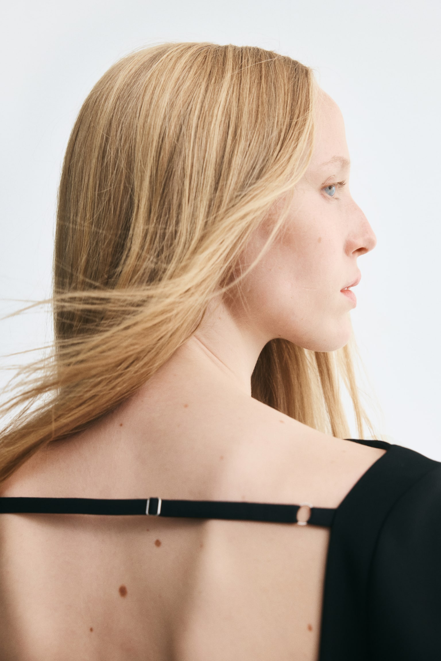 Женское платье H&M Open-Back Jersey Dress, цвет: Чёрный — фото 4