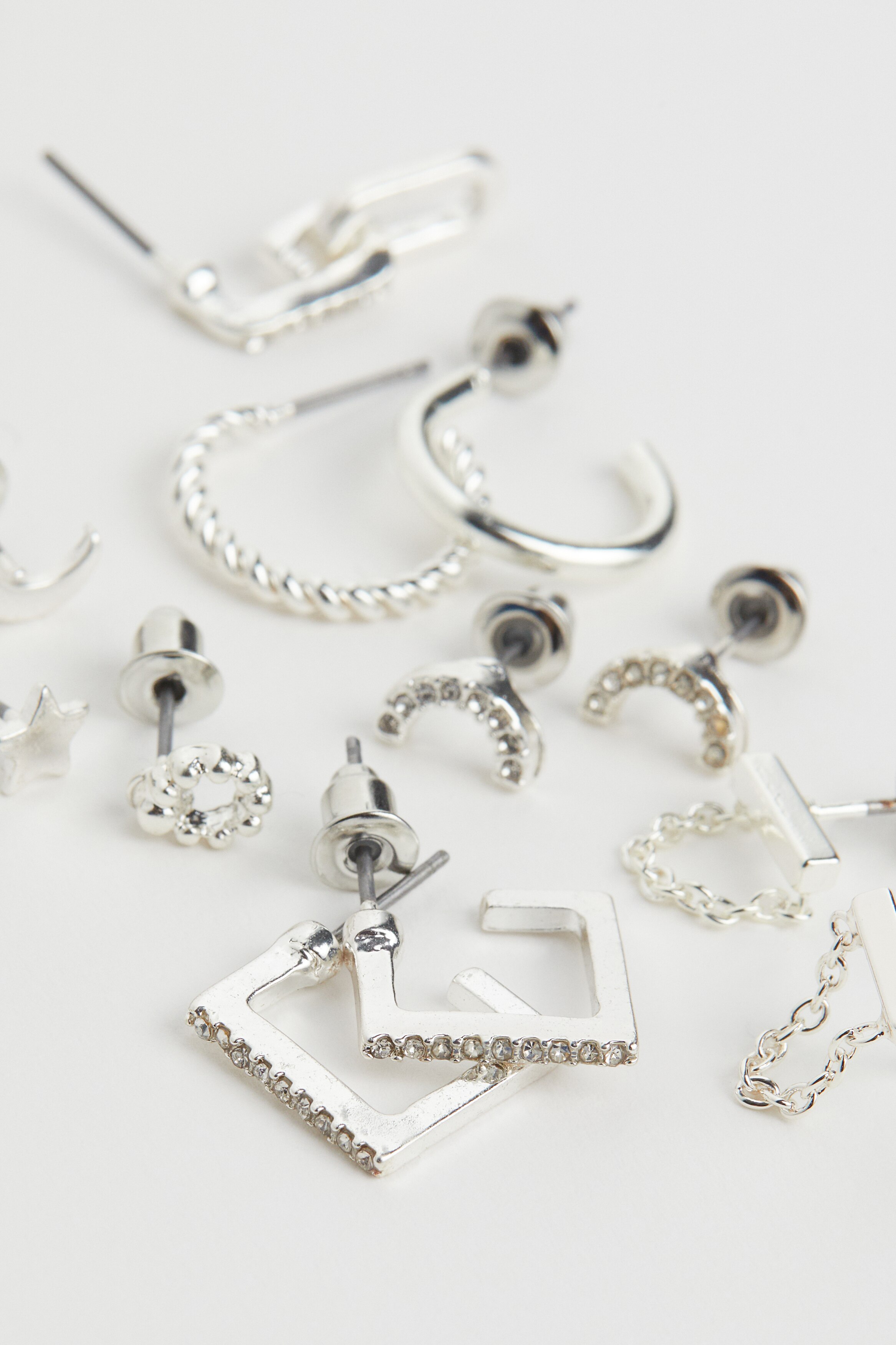 ami♡*°　1001 Initial Pendant Sterling Silver Initial Stud Earrings