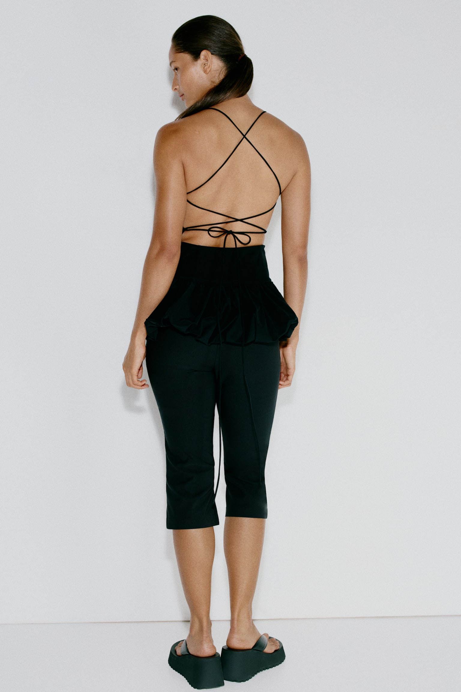 Женские брюки H&M Capri, цвет: Чёрный — фото 4