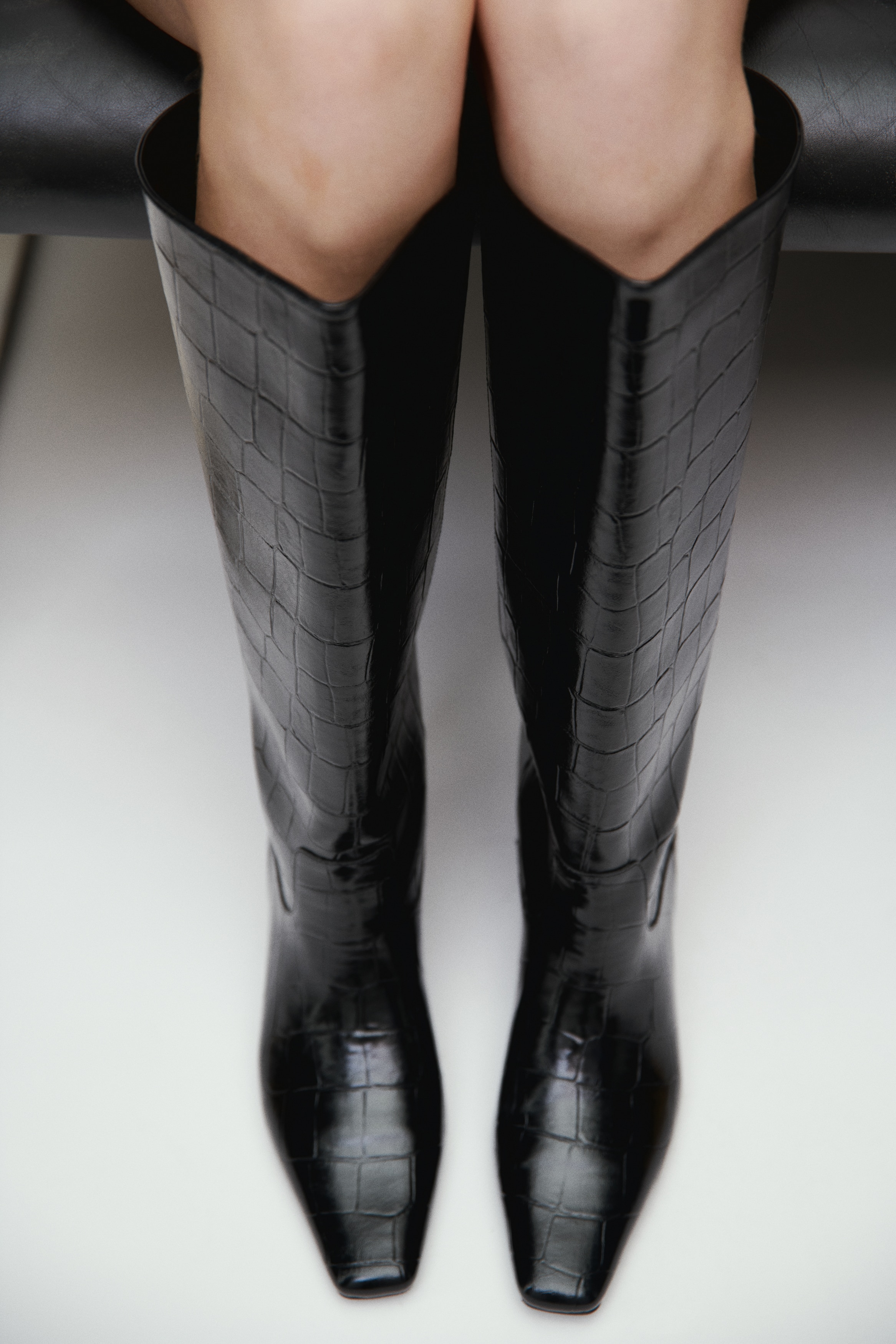 ブラックエナメル ロングブーツ クロコダイル風 ブラックエナメル ロングブーツ クロコダイル風 ブラック