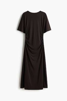 Draperad T-shirtklänning
