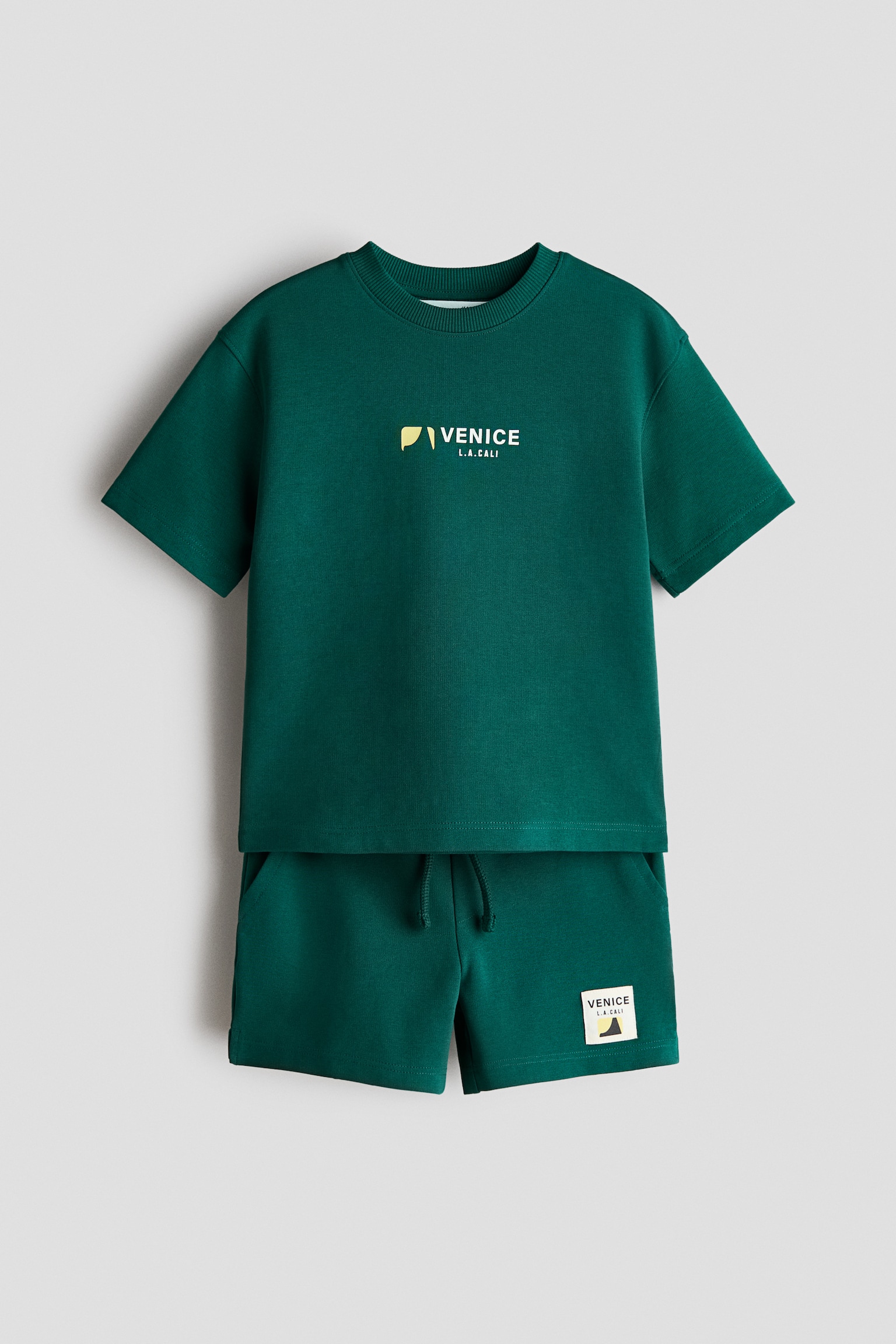 2-piece T-shirt and sweatshorts set - Dark green/Venice/Red/Game Time/Blue/San Diego