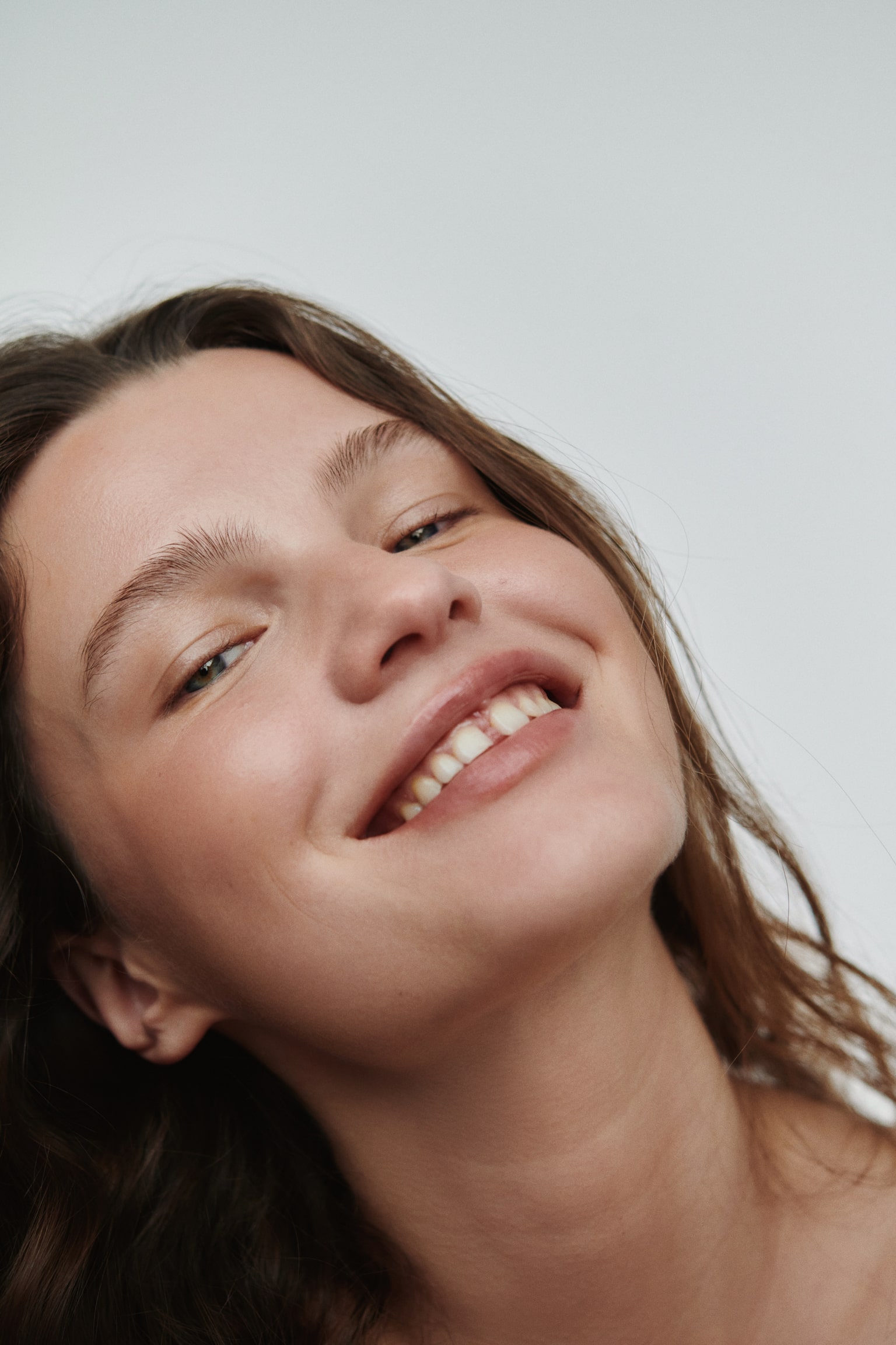 Hydra Plump lip balm - Petal Party 03/Fudge Delight 04/Bare Illusion 02/Cherry Alert 05/Sweet Coral 01 - 4