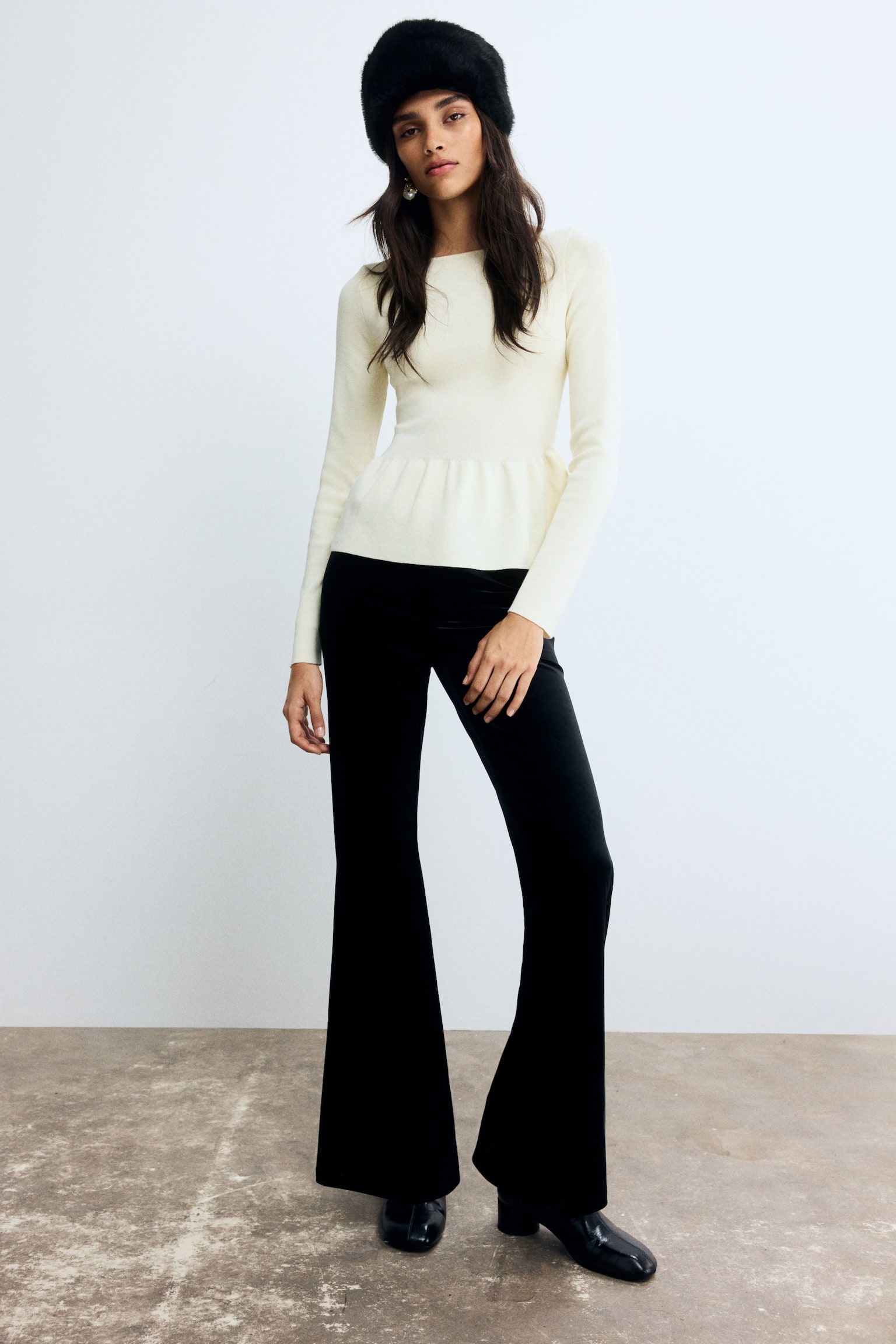 ニットペプラムトップス - クリーム/ライトブルー/ブラック/プラムレッド - 6