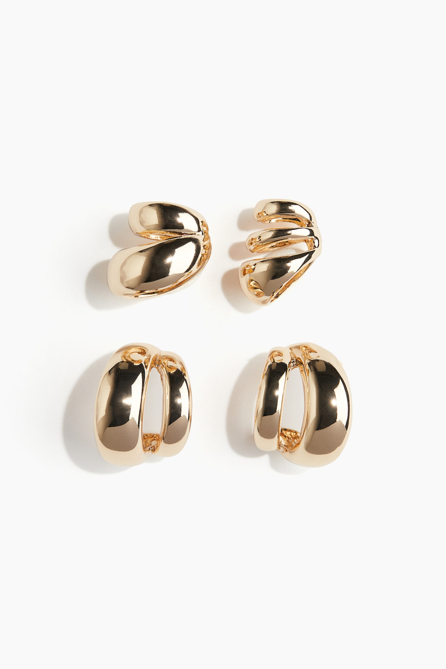 Hoop earrings and ear cuffs - Gold-coloured - 2