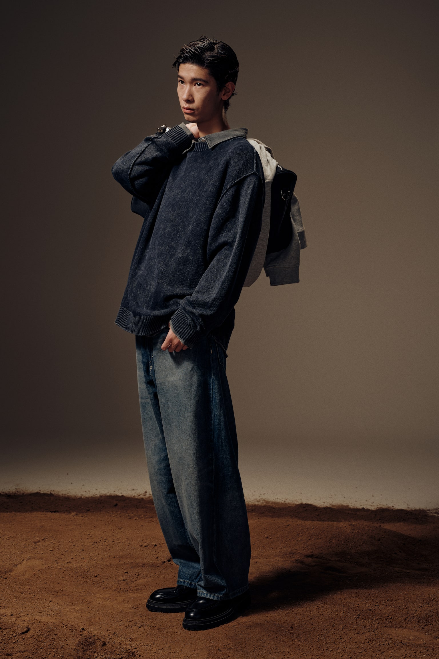 니트 스웨터 루즈핏 - 블랙/브라운 - 4